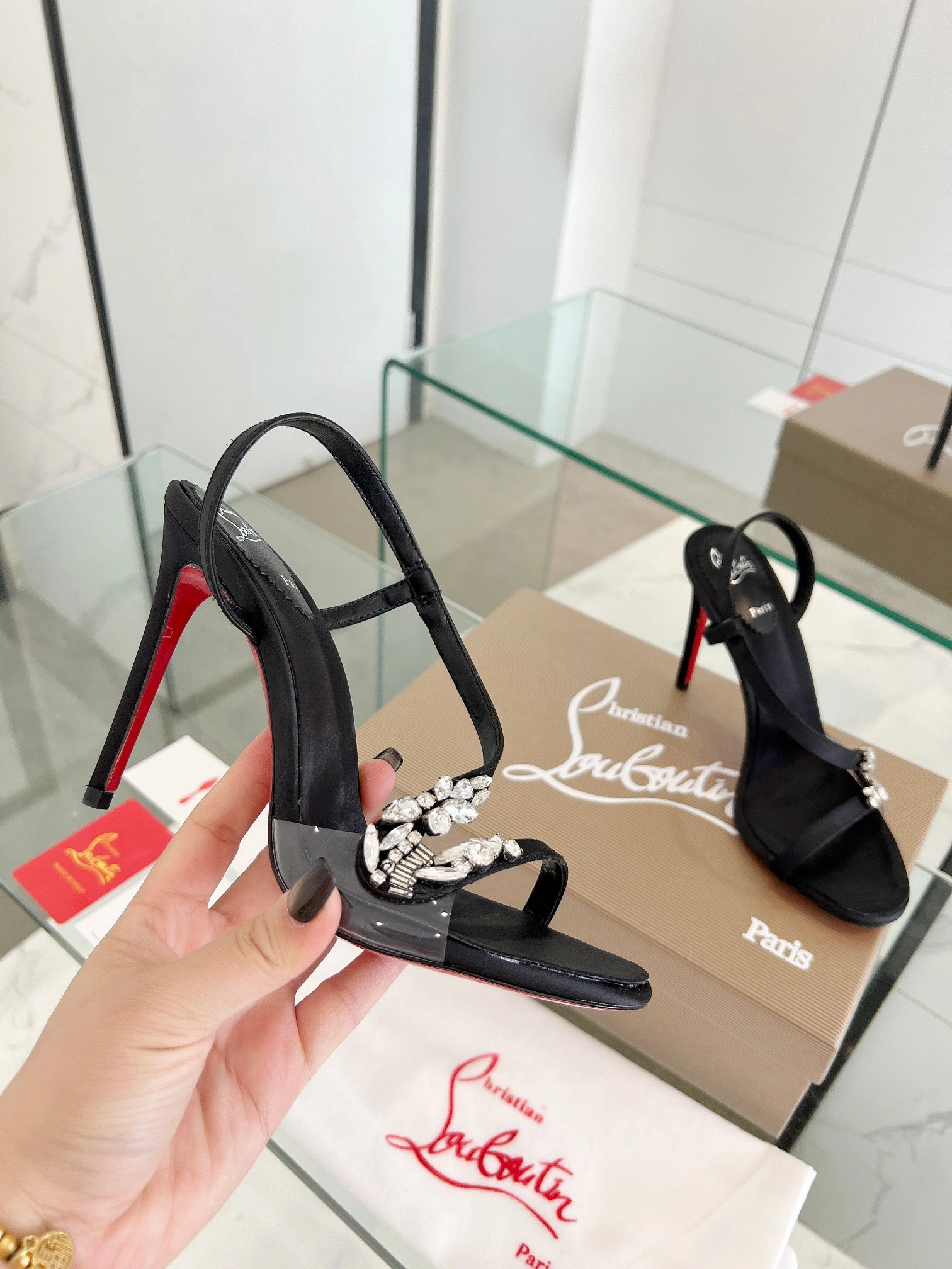 COCO-- 8ou2ou 1250538B439 item:E-X555J3854