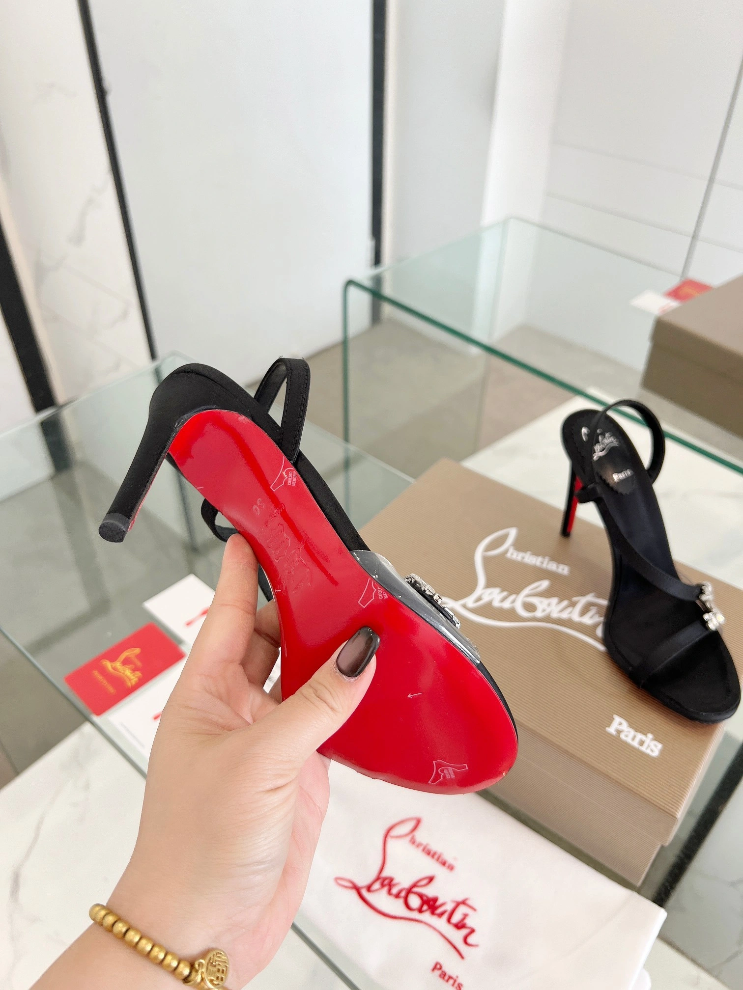 COCO-- 8ou2ou 1250538B439 item:E-X555J3854