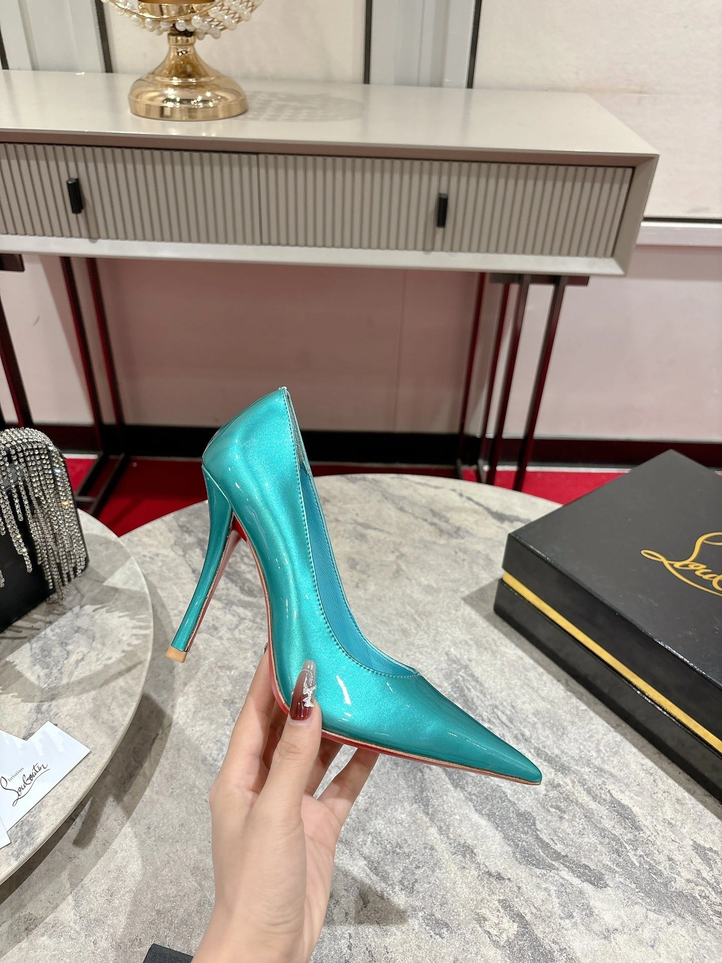 COCO-- 8ou2ou 12506504152 calfskin item:E-X062H0630