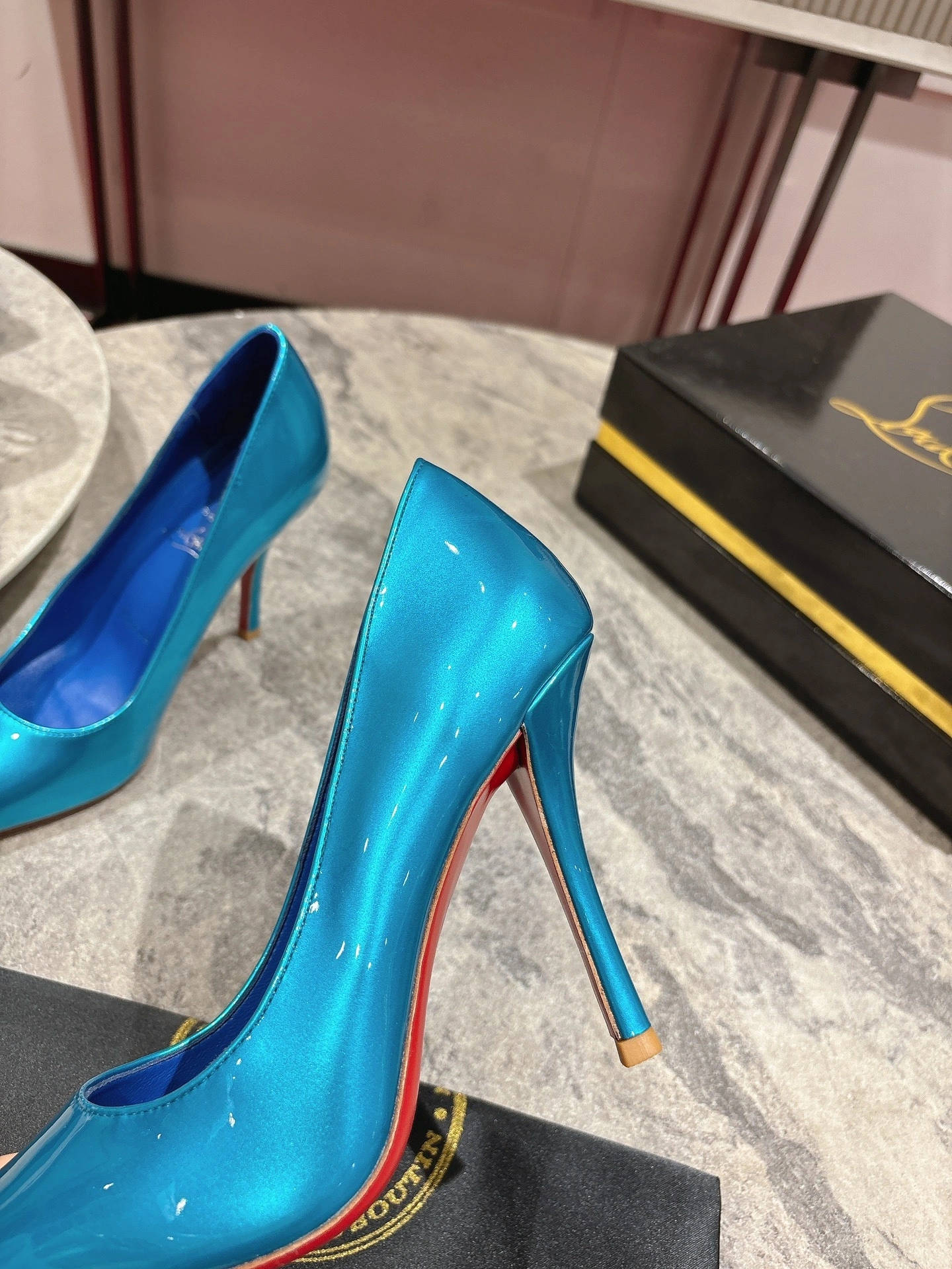 COCO-- 8ou2ou 12506504306 calfskin item:E-X062H0629