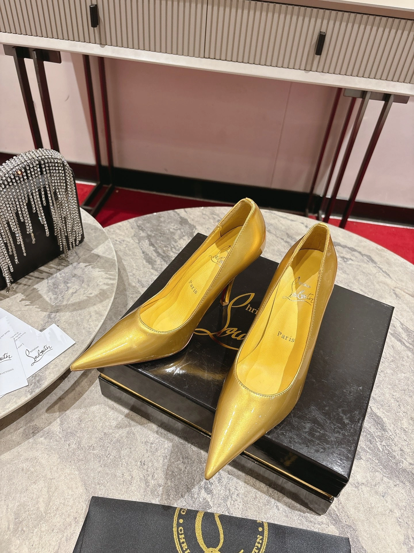 COCO-- 8ou2ou 1250650Y448 calfskin item:E-X062H0628