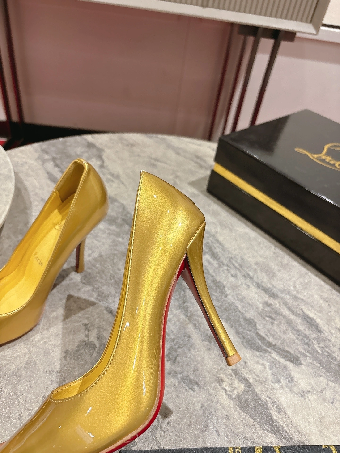 COCO-- 8ou2ou 1250650Y448 calfskin item:E-X062H0628