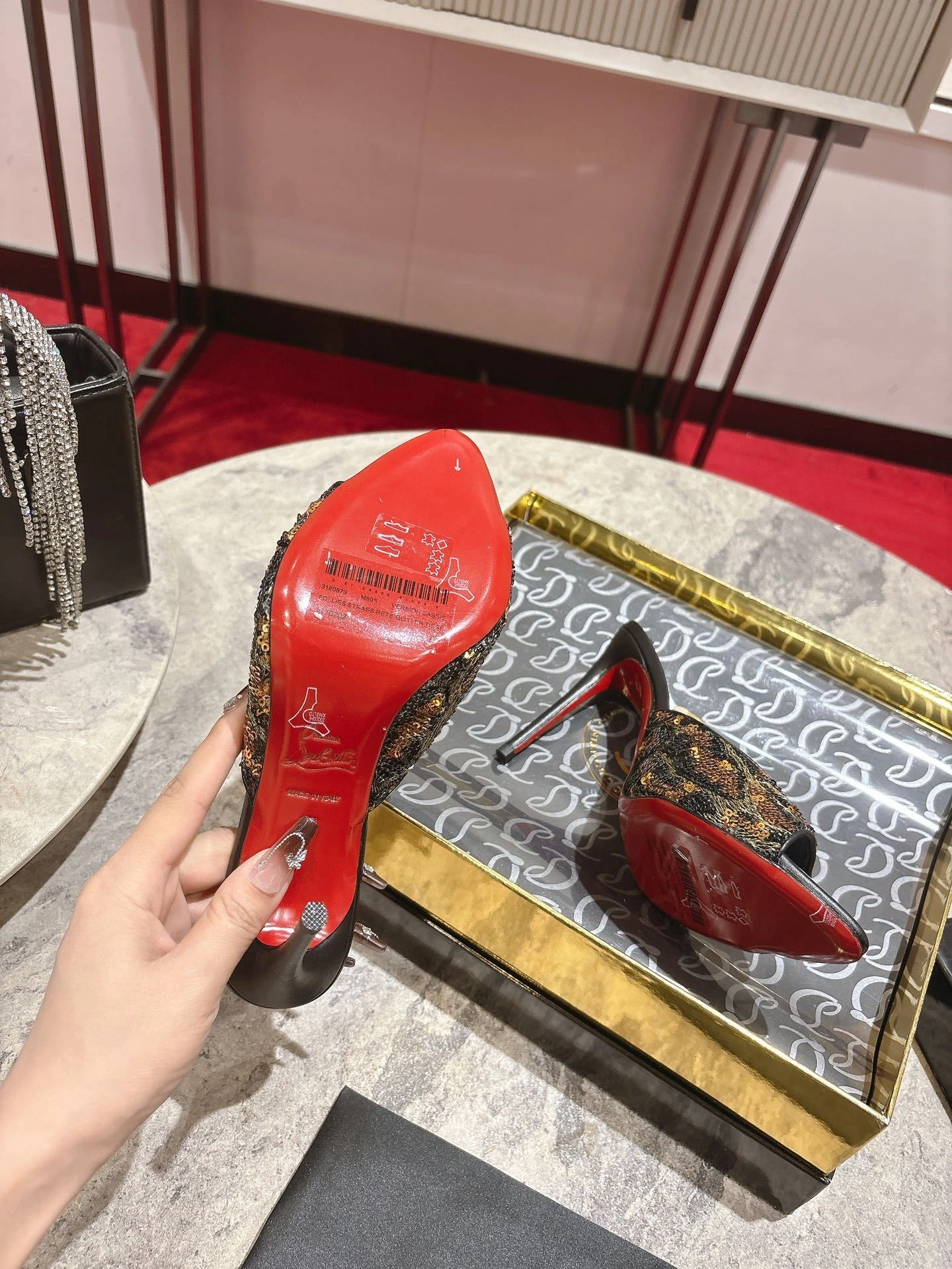 COCO-- 8ou2ou 1250711T171 calfskin item:E-X150J3860