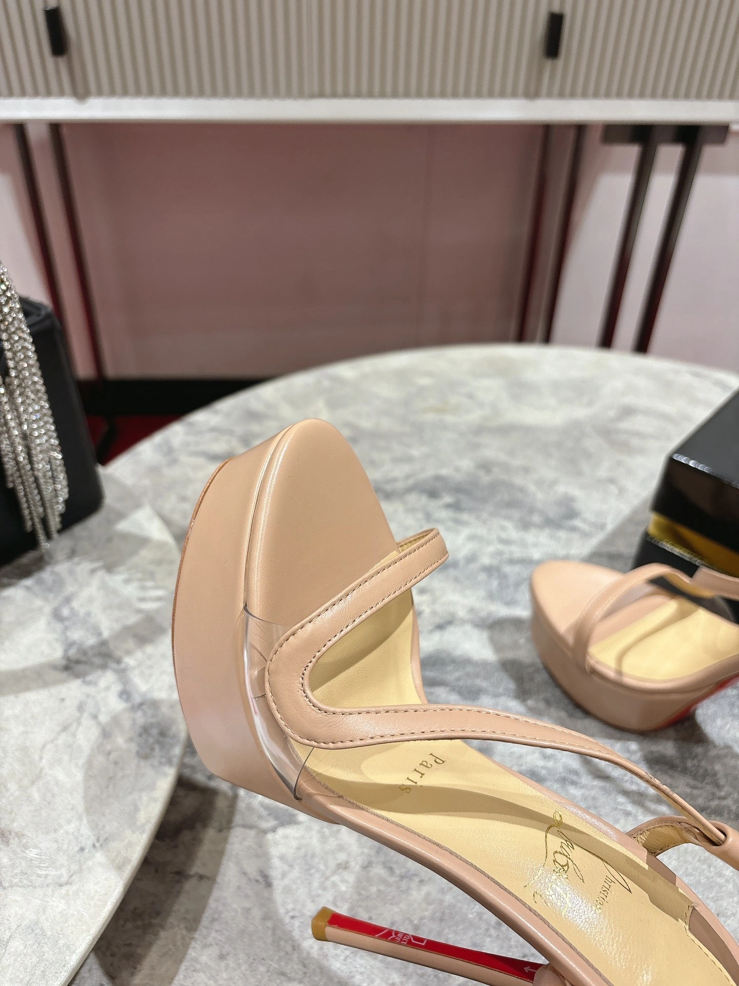 COCO-- 8ou2ou 1250721N295 item:E-X105J0197H