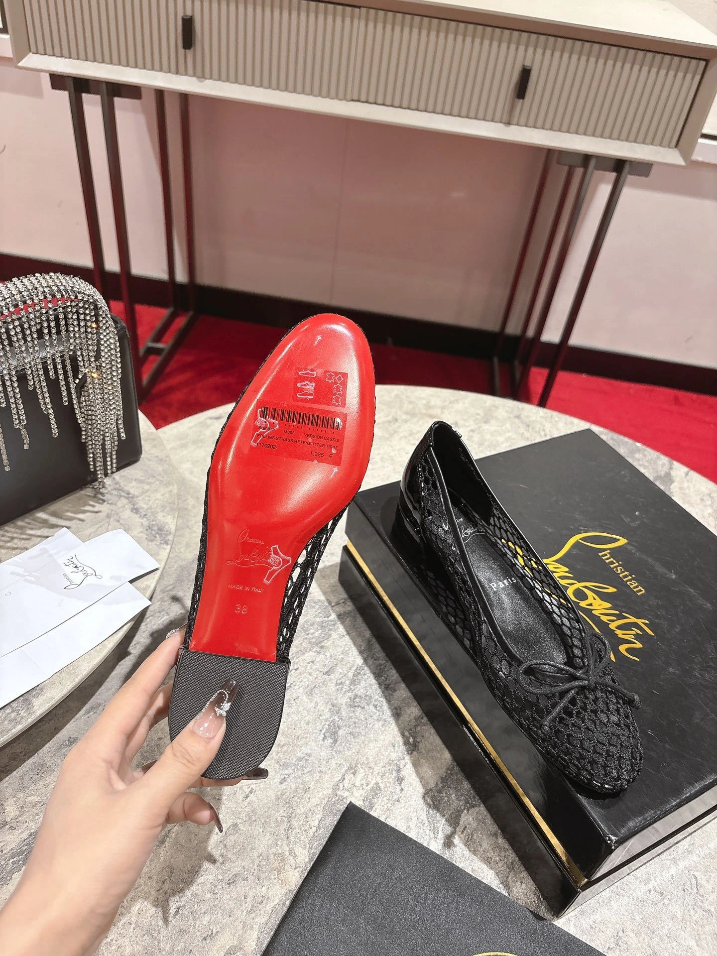 COCO-- 8ou2ou 1250987B439 calfskin item:E-X105J3876