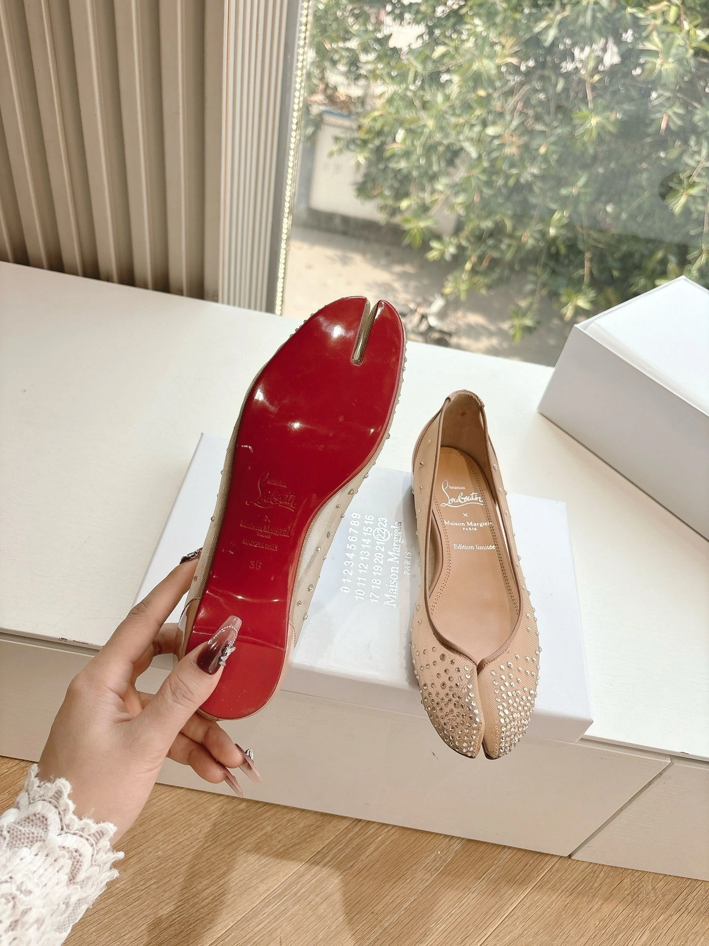 COCO-- 8ou2ou 1251024N295 sheepskin item:E-X158E1414W