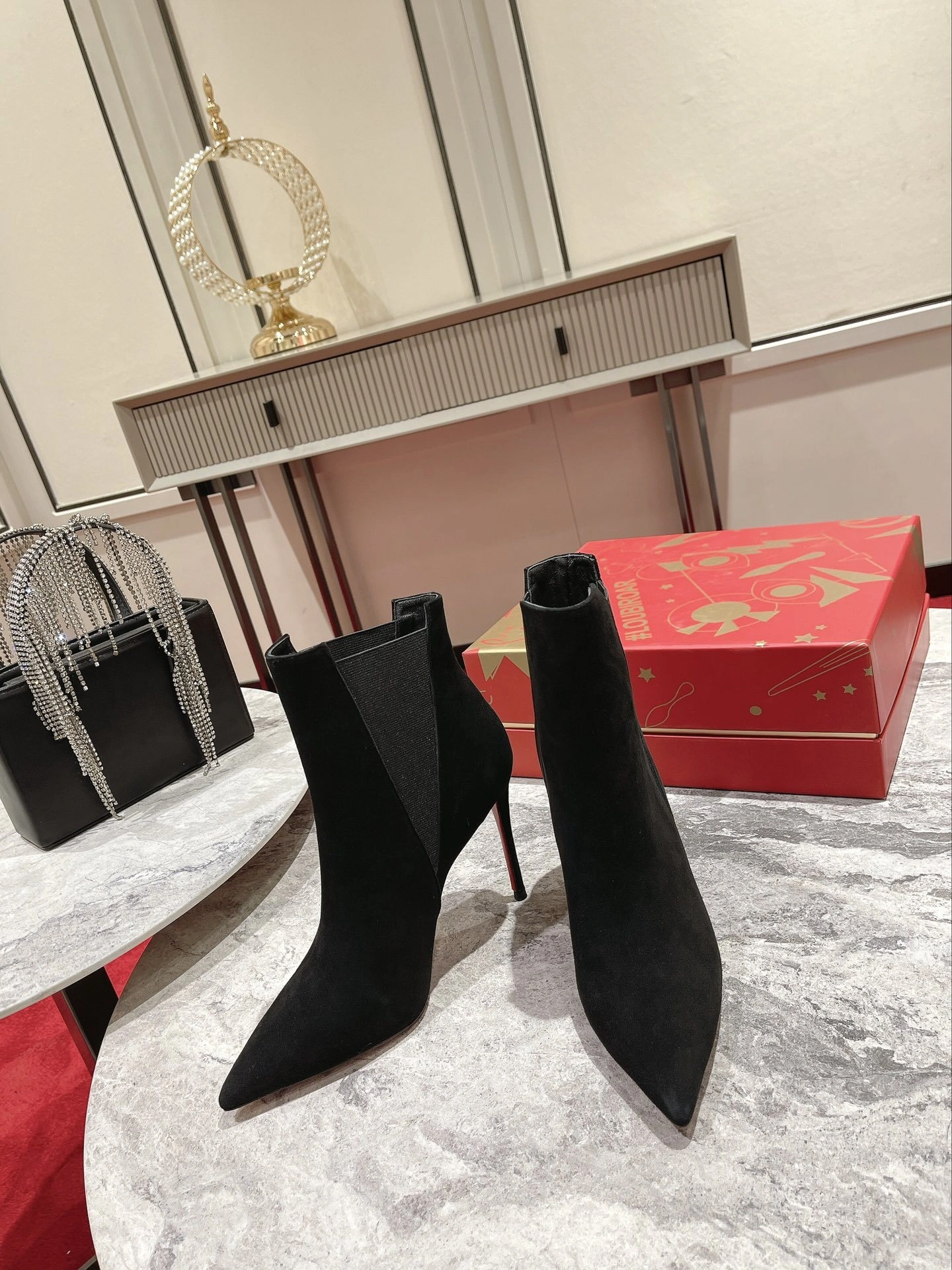 COCO-- 8ou2ou 3221295BK01 calfskin item：E-X362I1103
