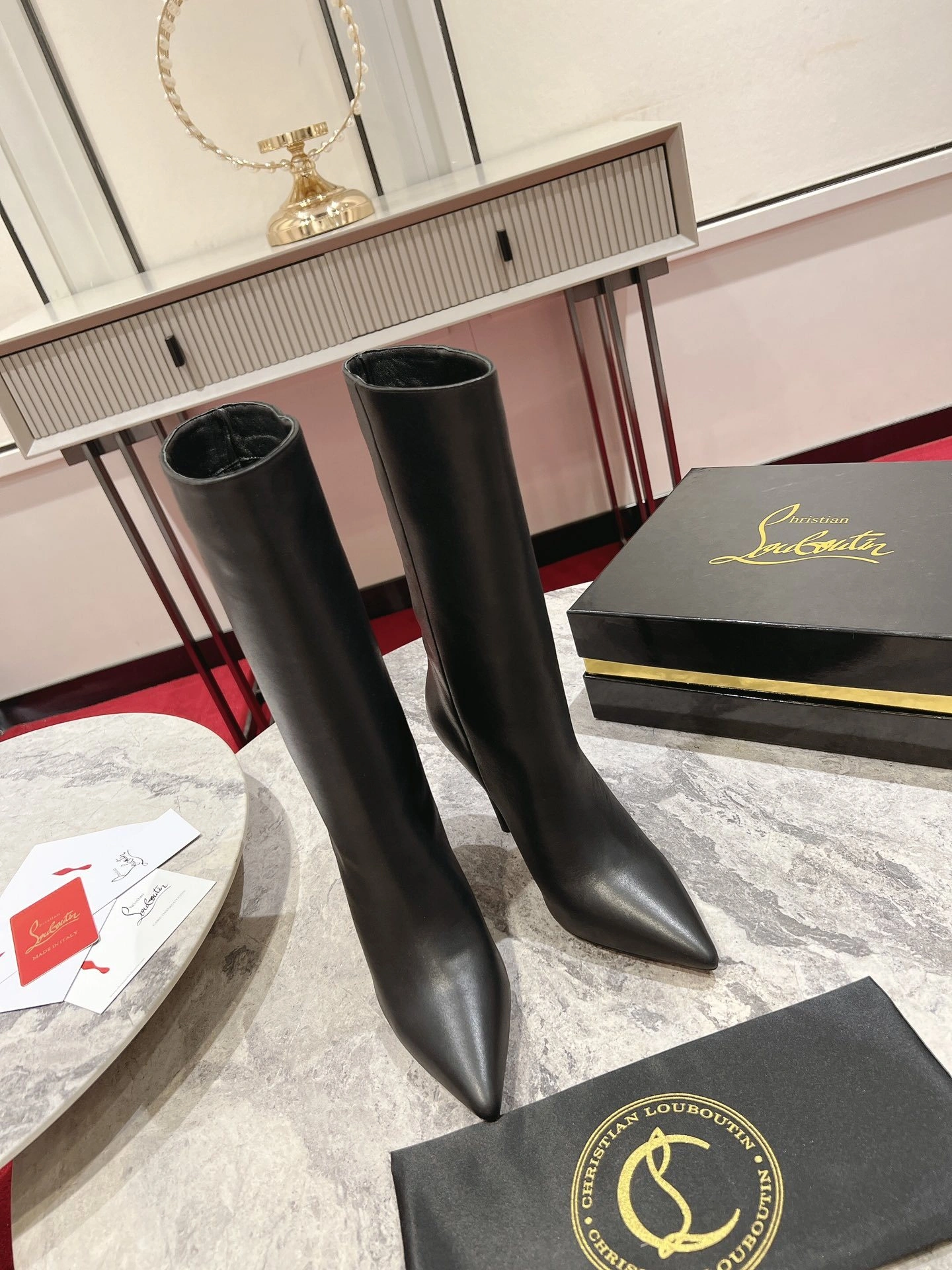 COCO-- 8ou2ou 3230824BK01 calfskin item：E-X362I1100