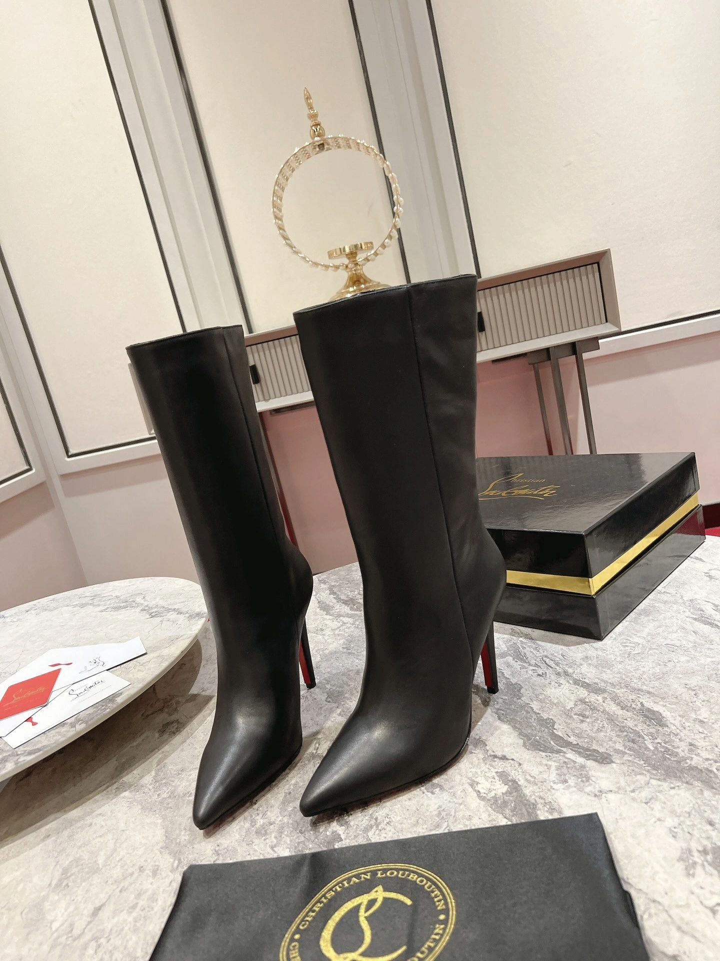 COCO-- 8ou2ou 3230824BK01 calfskin item：E-X362I1100