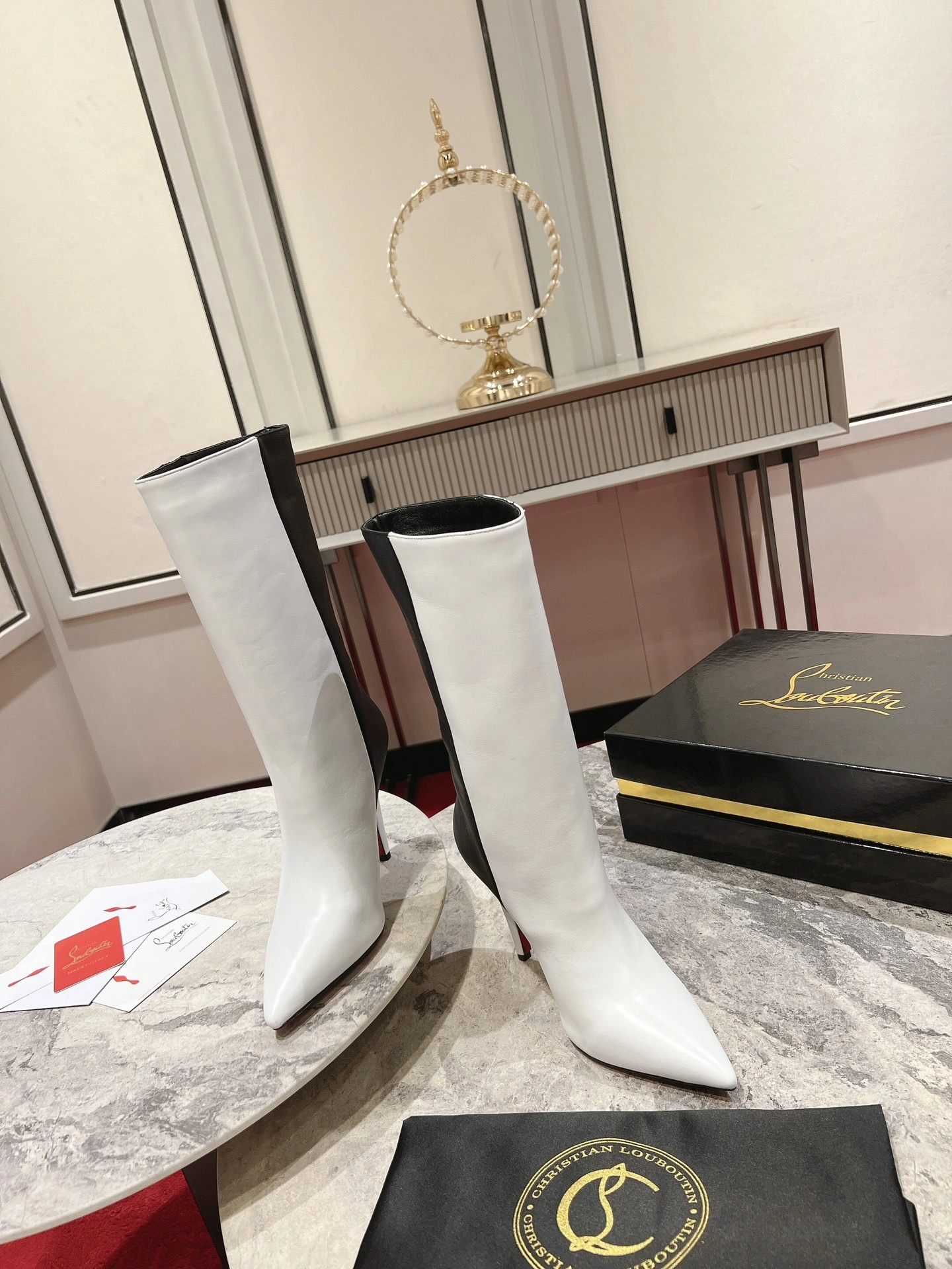 COCO-- 8ou2ou 3230824Q254 calfskin item：E-X362I1101
