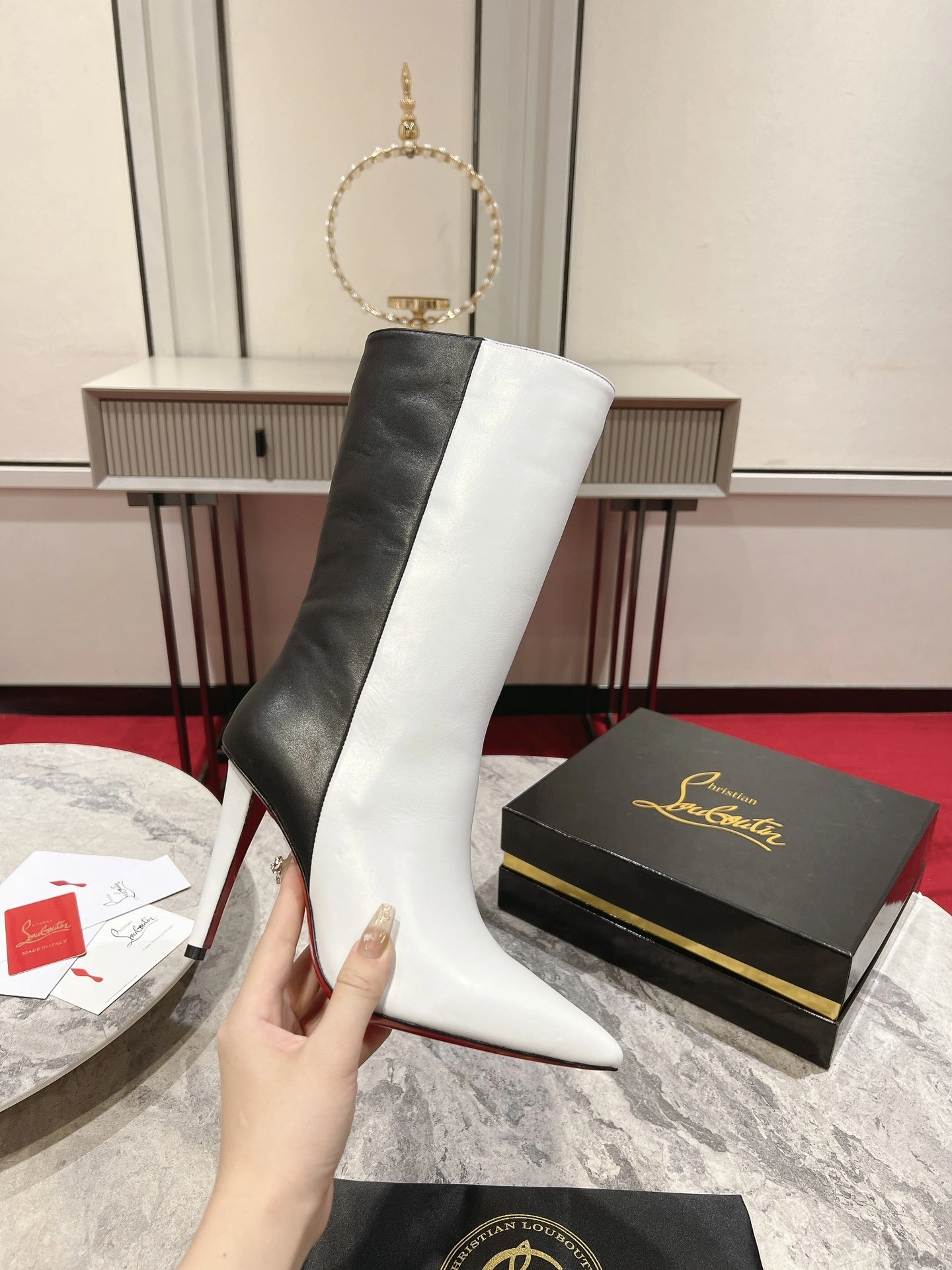 COCO-- 8ou2ou 3230824Q254 calfskin item：E-X362I1101