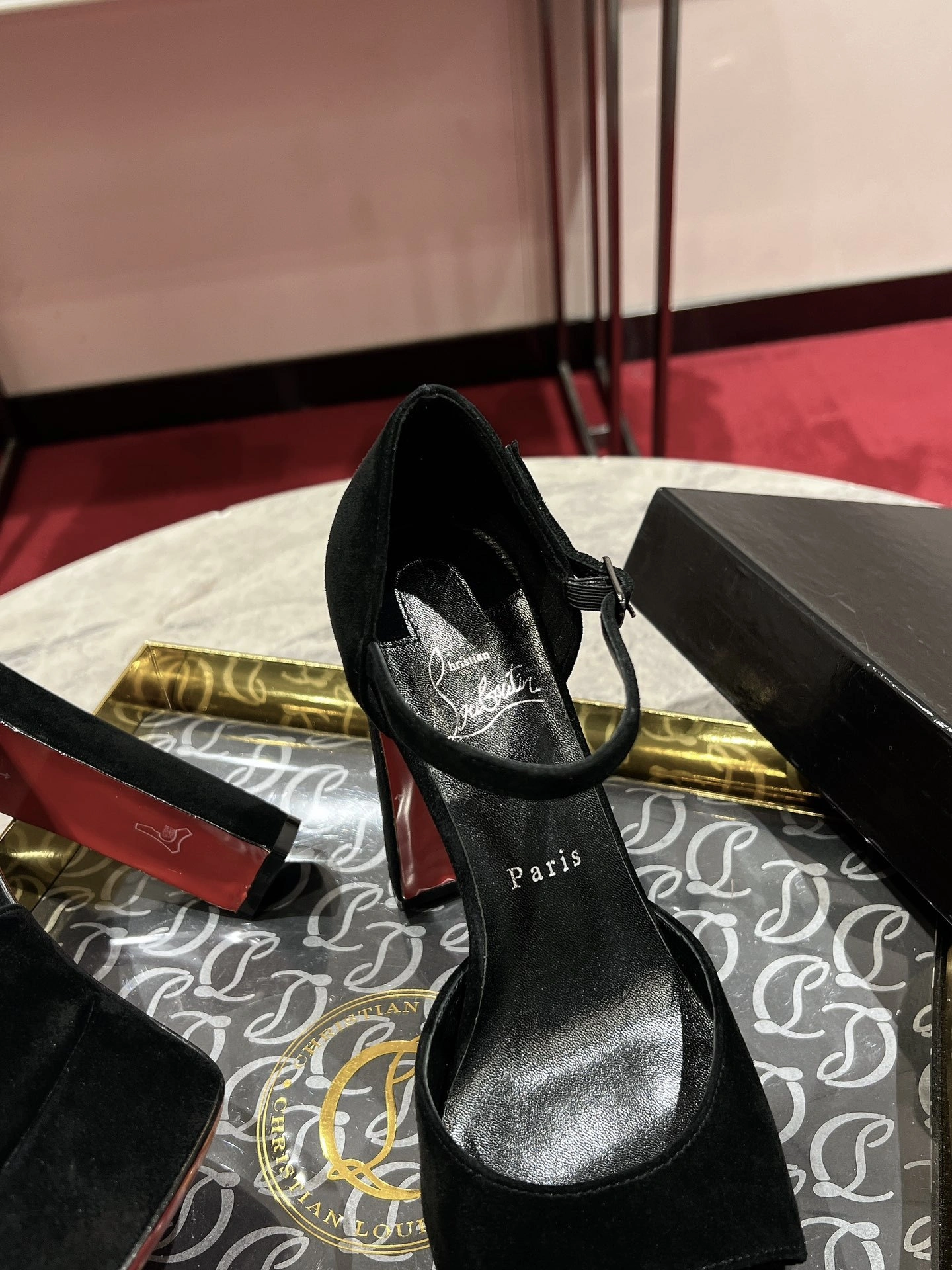 COCO-- 8ou2ou 3240088B439 calfskin item:E-X105J3867