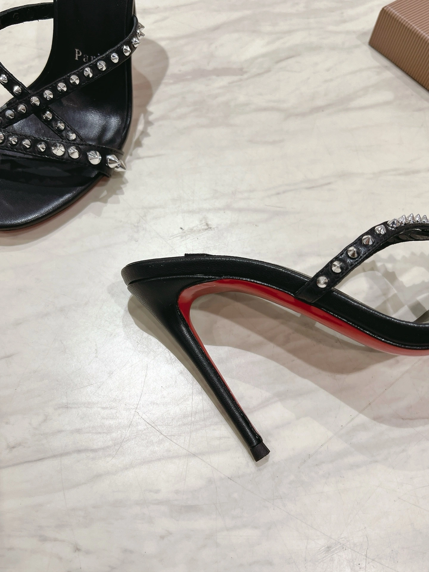 COCO-- 8ou2ou 3240181B439 Heel height：10CM Calfskin sheepskin item:E-X158D4034