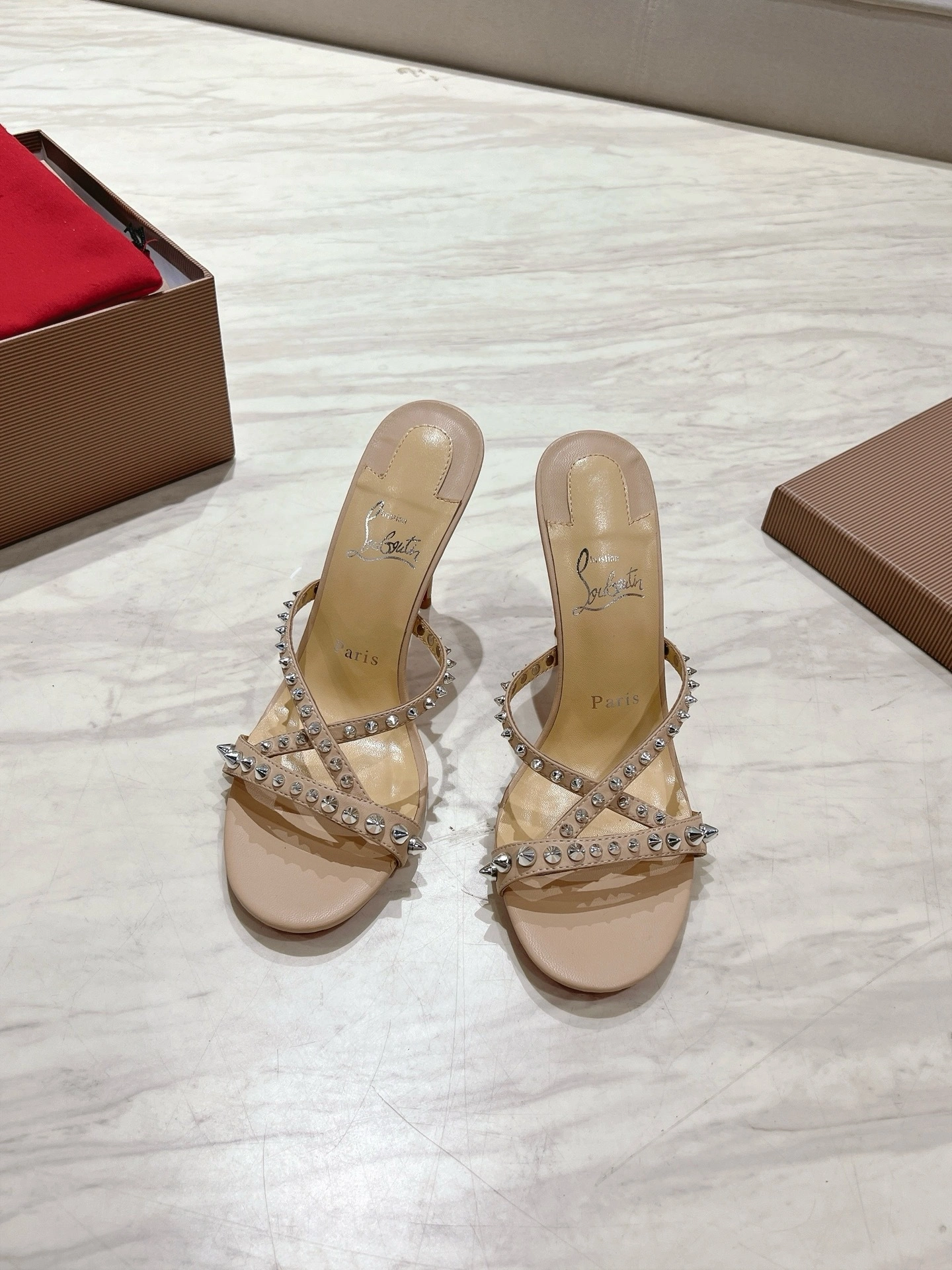 COCO-- 8ou2ou 3240181N295 Heel height：10CM Calfskin sheepskin item:E-X158D4032