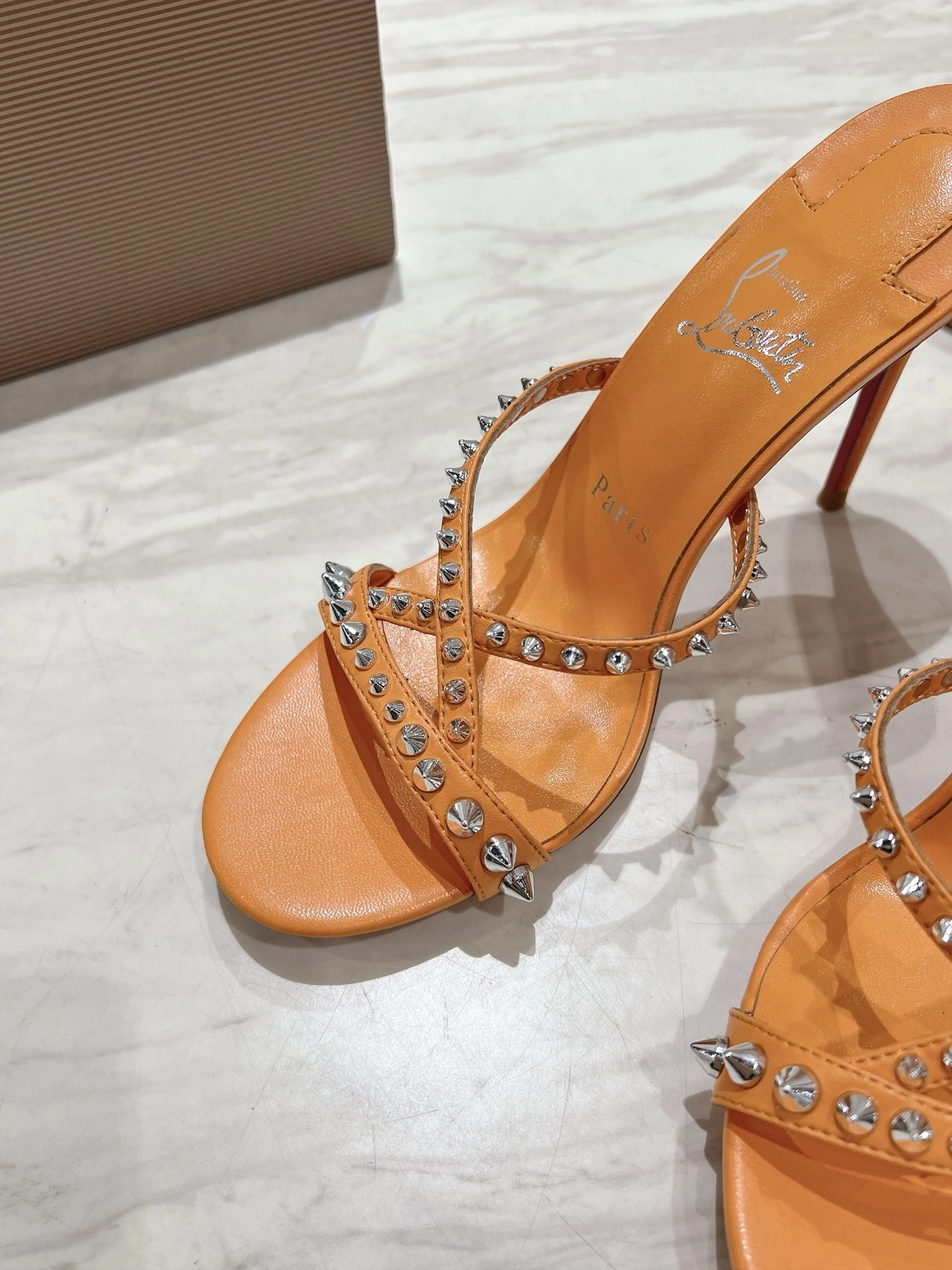 COCO-- 8ou2ou 3240181O349 Heel height：10CM Calfskin sheepskin item:E-X158D4033
