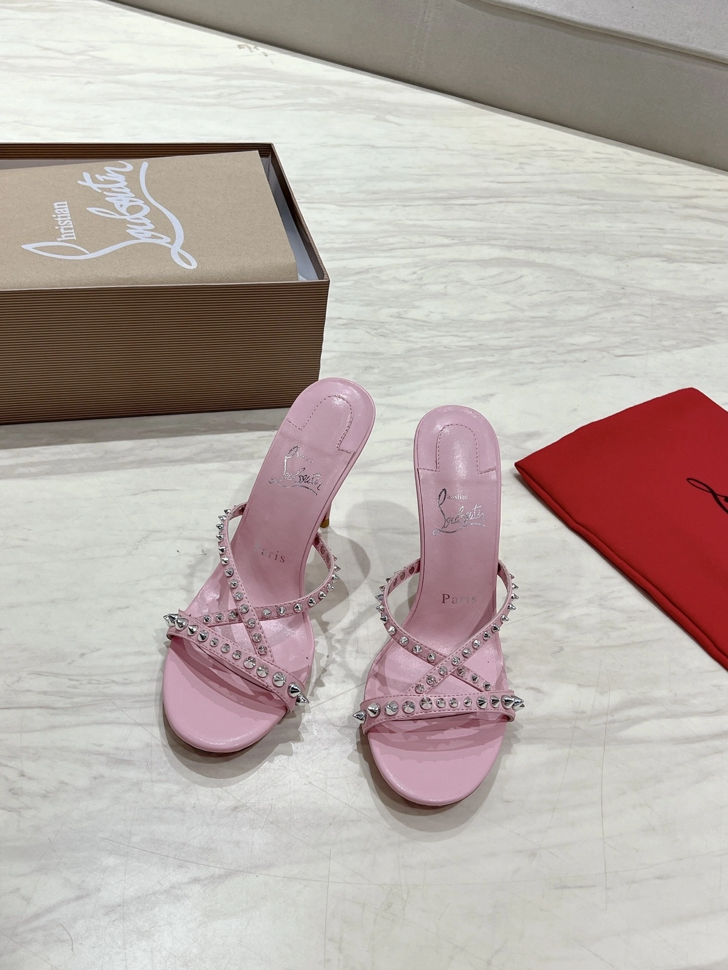 COCO-- 8ou2ou 3240181P934 Heel height：10CM Calfskin sheepskin item:E-X158D4031