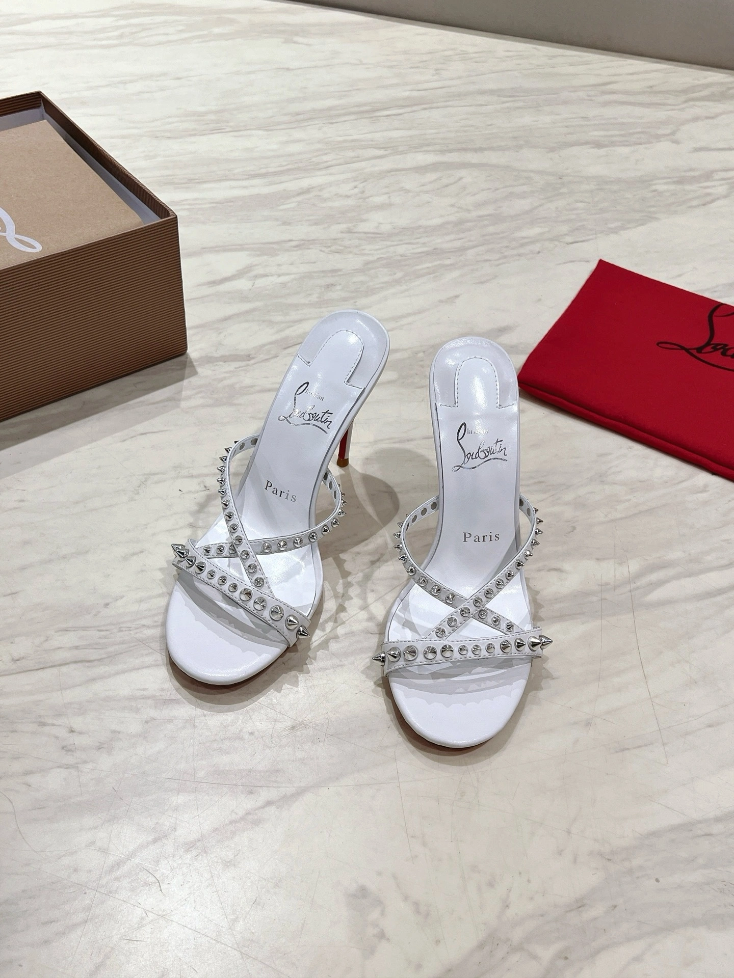 COCO-- 8ou2ou 3240181W302 Heel height：10CM Calfskin sheepskin item:E-X158D4035