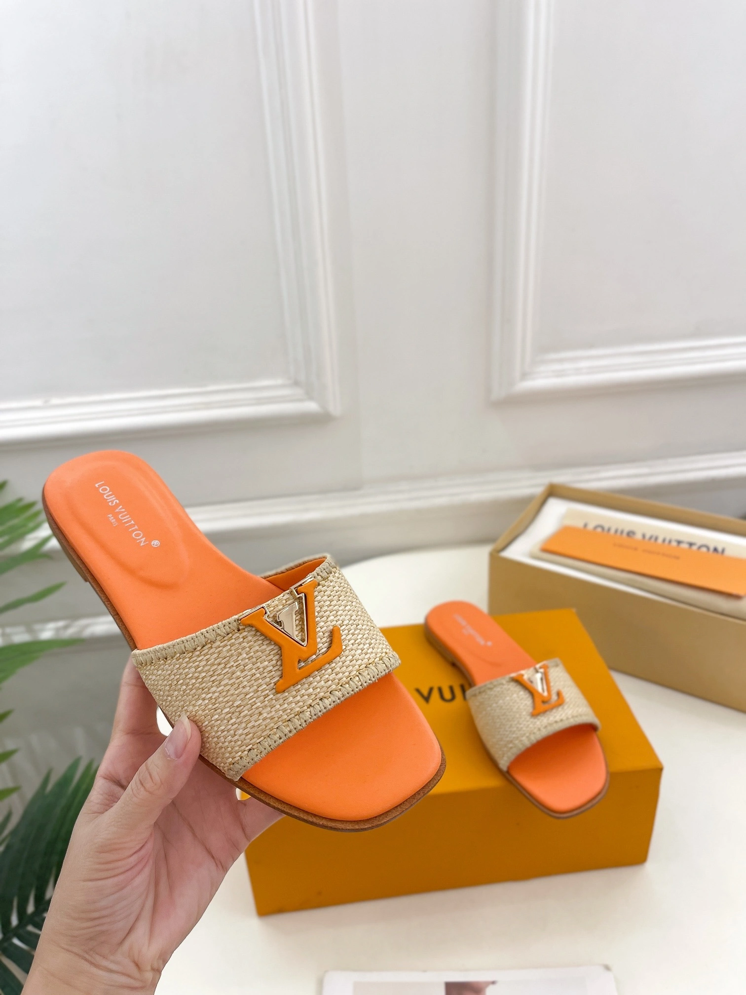 COCO-- 8v 1ACZFH Heel height：1CM sheepskin item:D-X047I0344