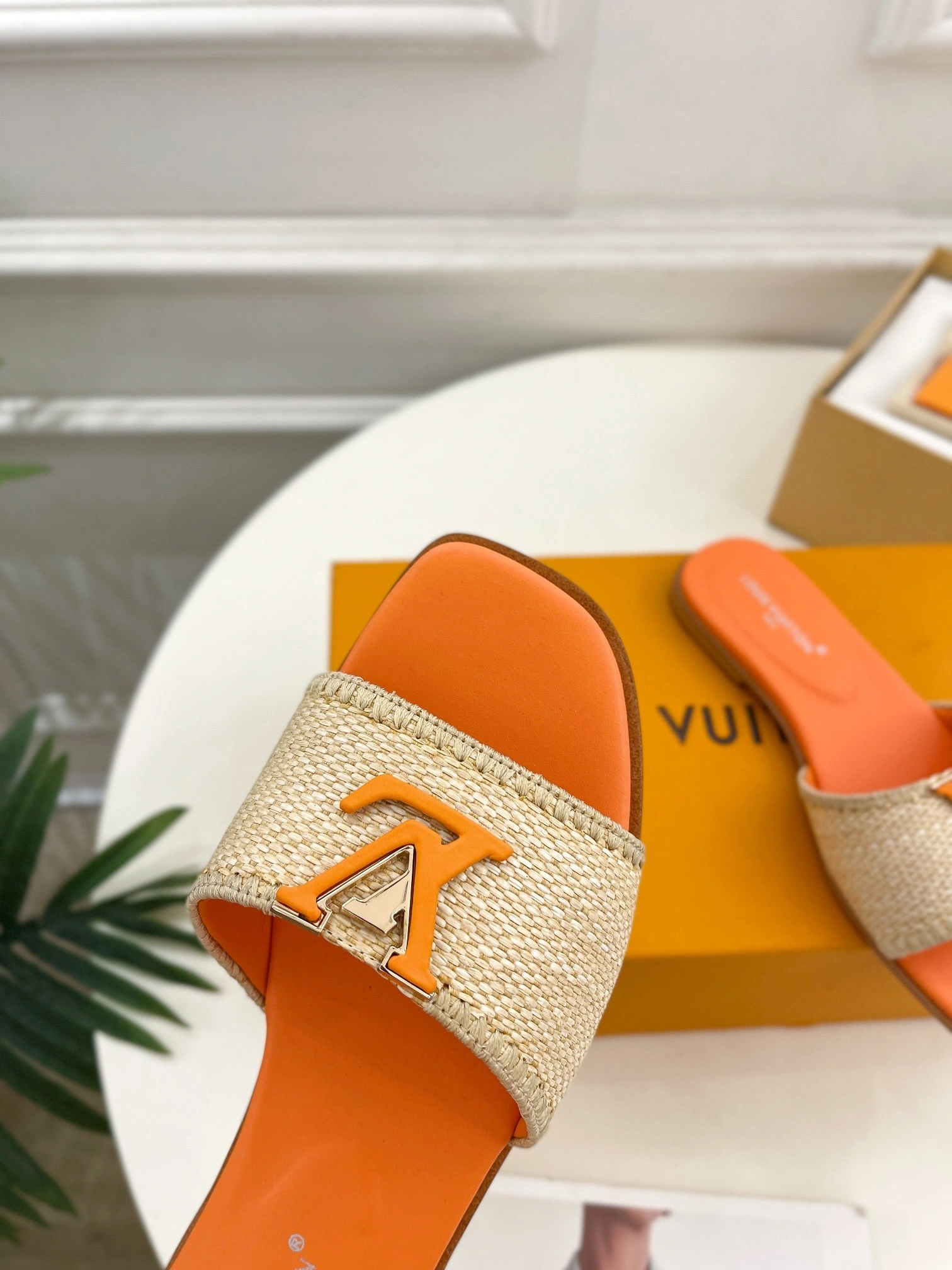 COCO-- 8v 1ACZFH Heel height：1CM sheepskin item:D-X047I0344