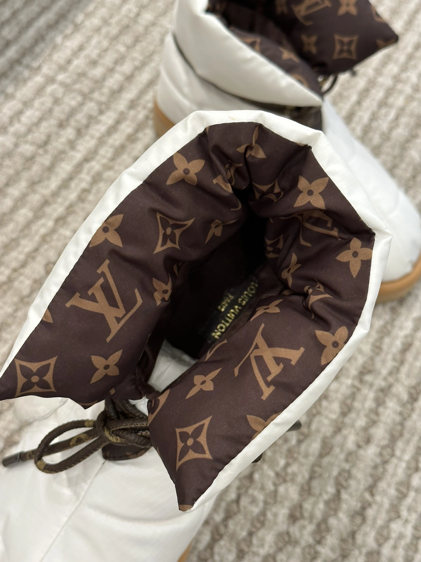 COCO-- 90goose down 1A8T3W item:C-X02K0368