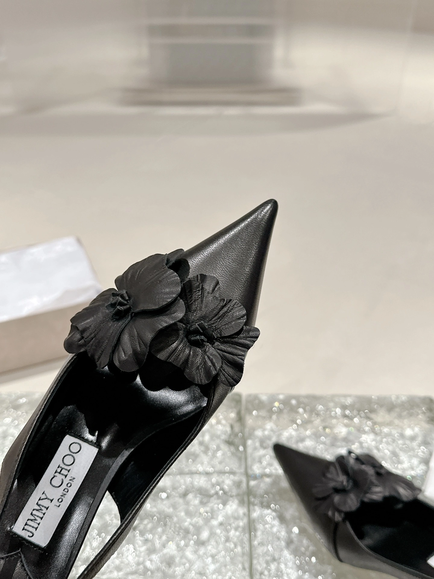 COCO-- AMITAFLOWERS45BGW item:D-X062M2823