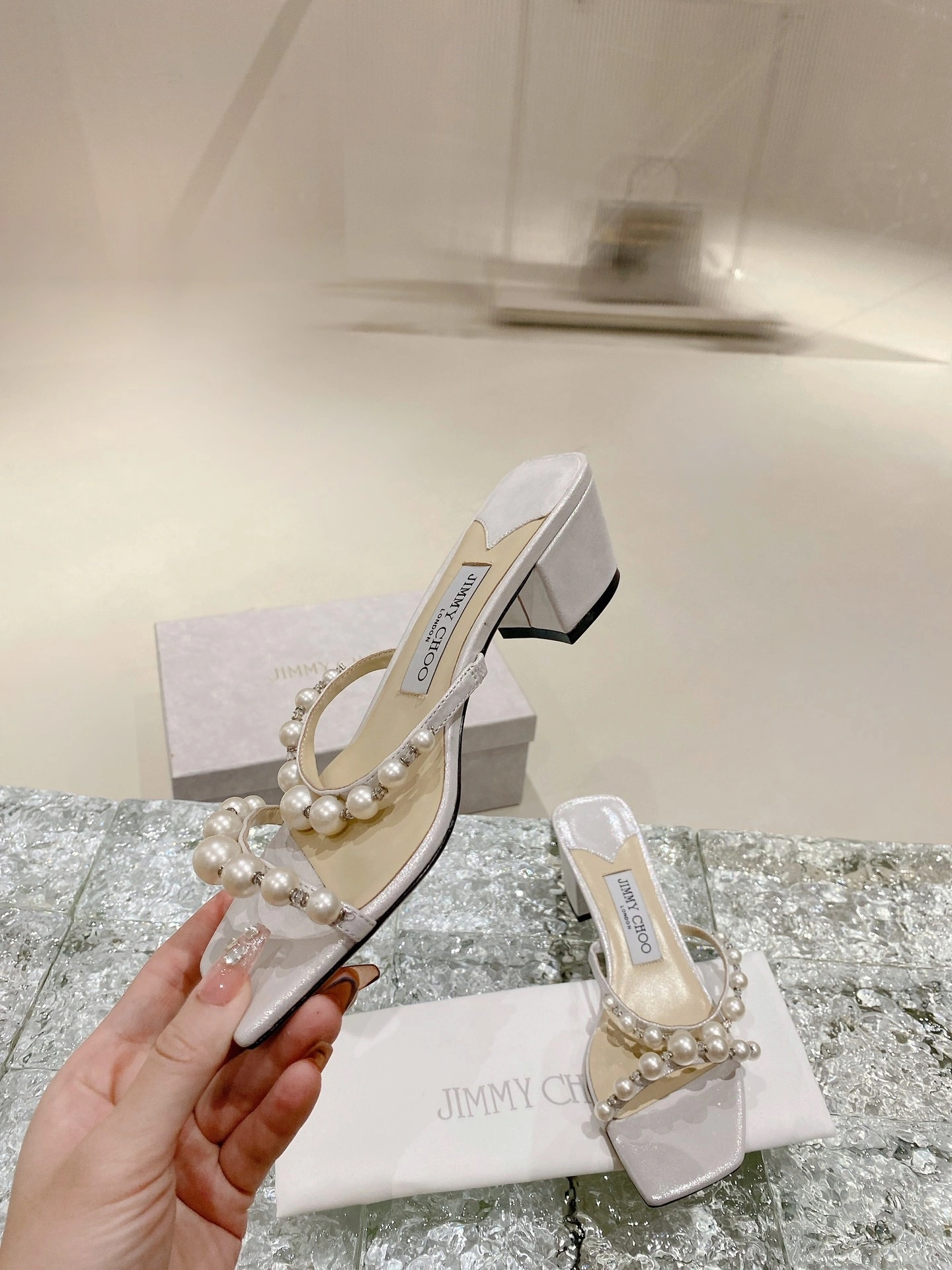 COCO - Amara45 item:B-X158G2947