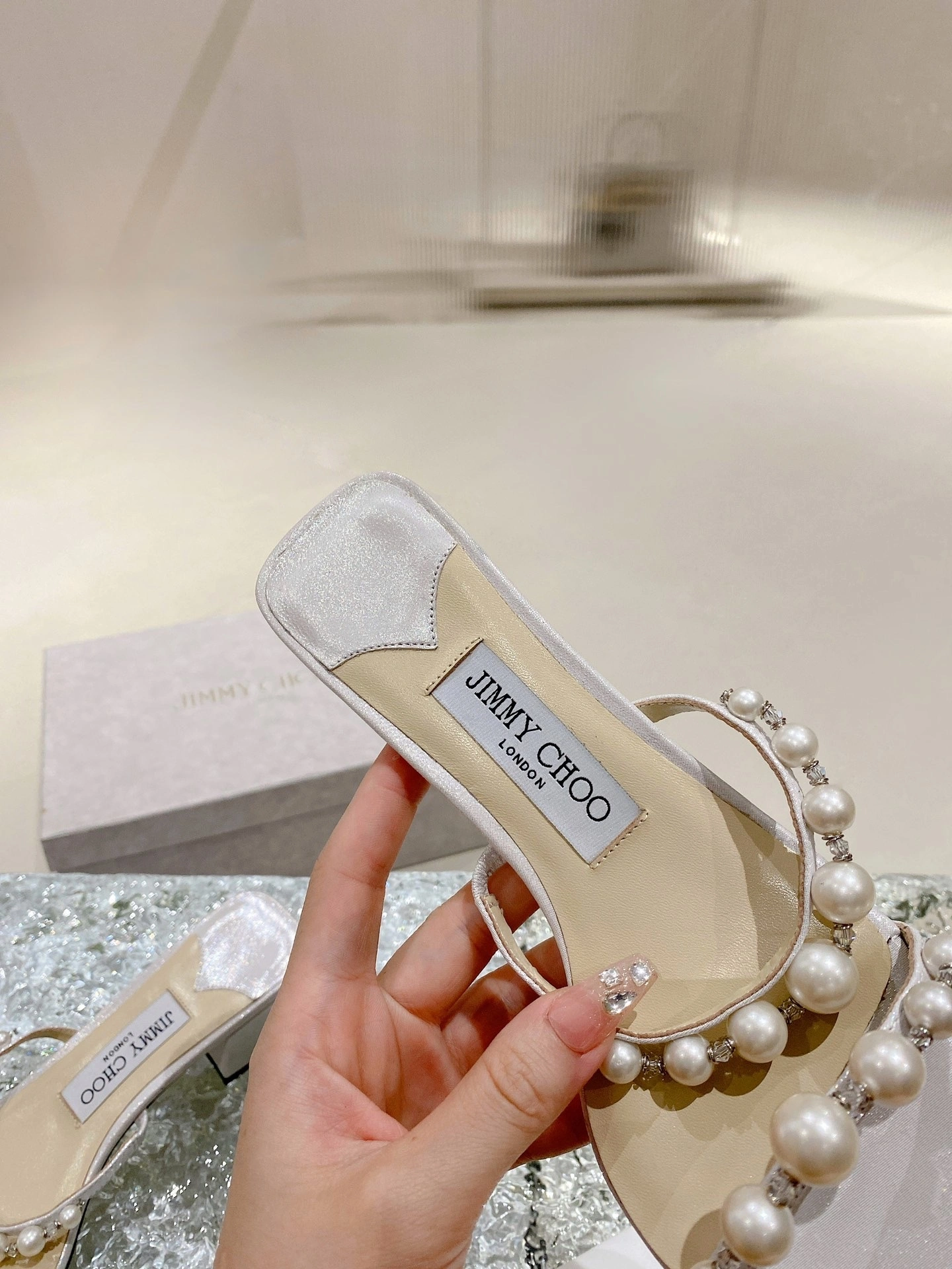 COCO - Amara45 item:B-X158G2947
