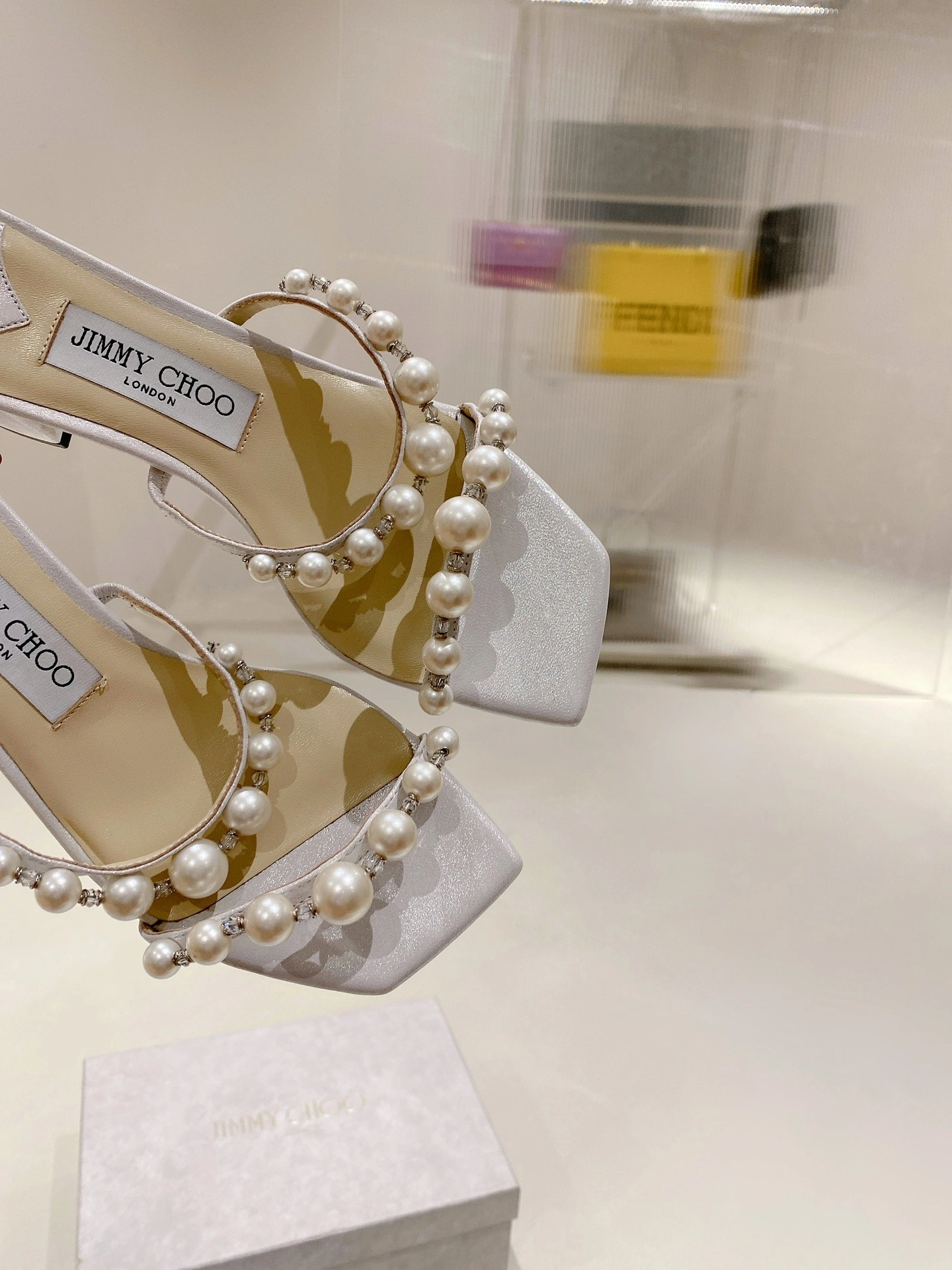 COCO - Amara45 item:B-X158G2947