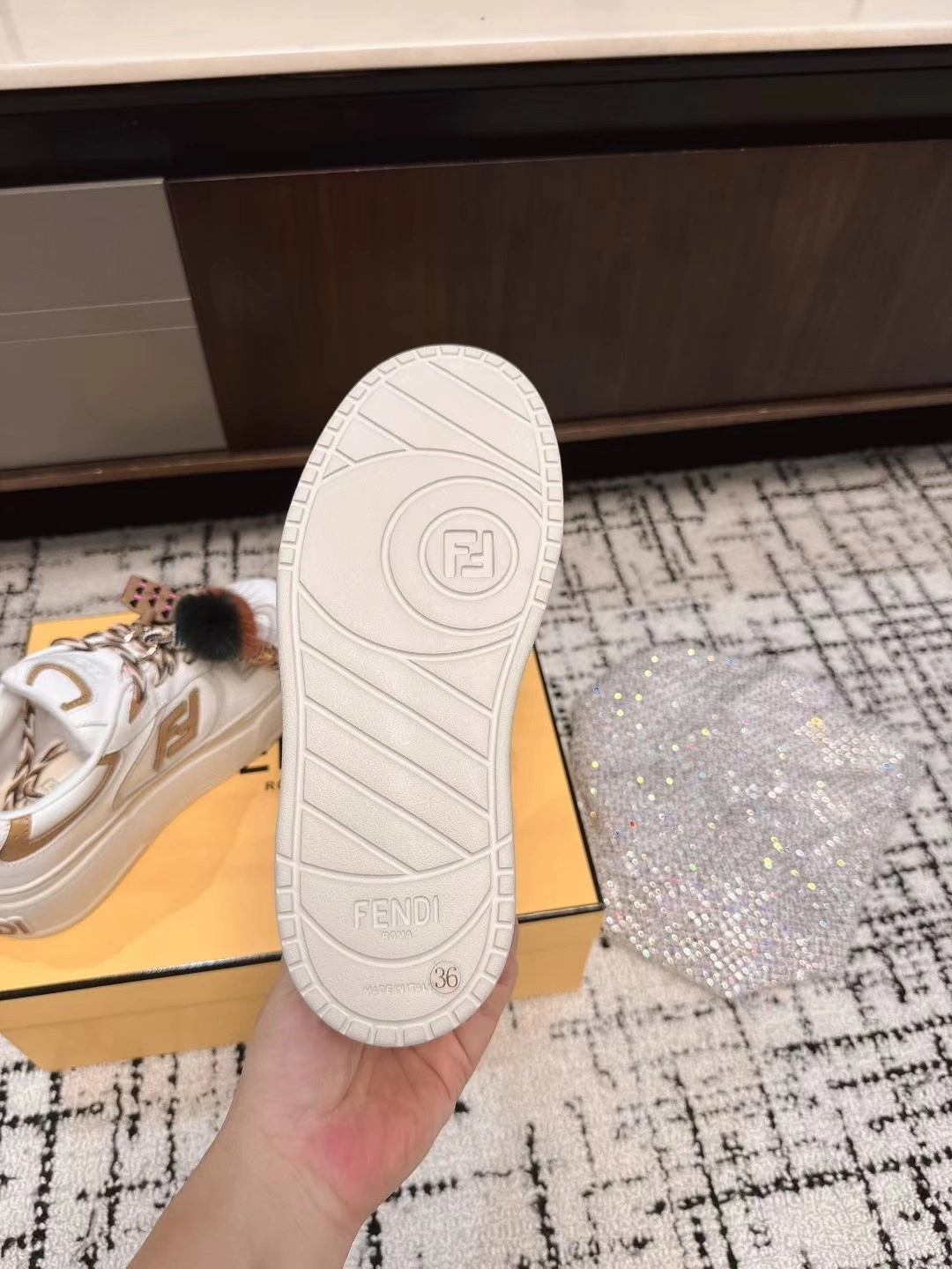 COCO-- F594i 8E8721AY9NF1TO4 match Thick soles：5CM cowhide item:E-X002I0810