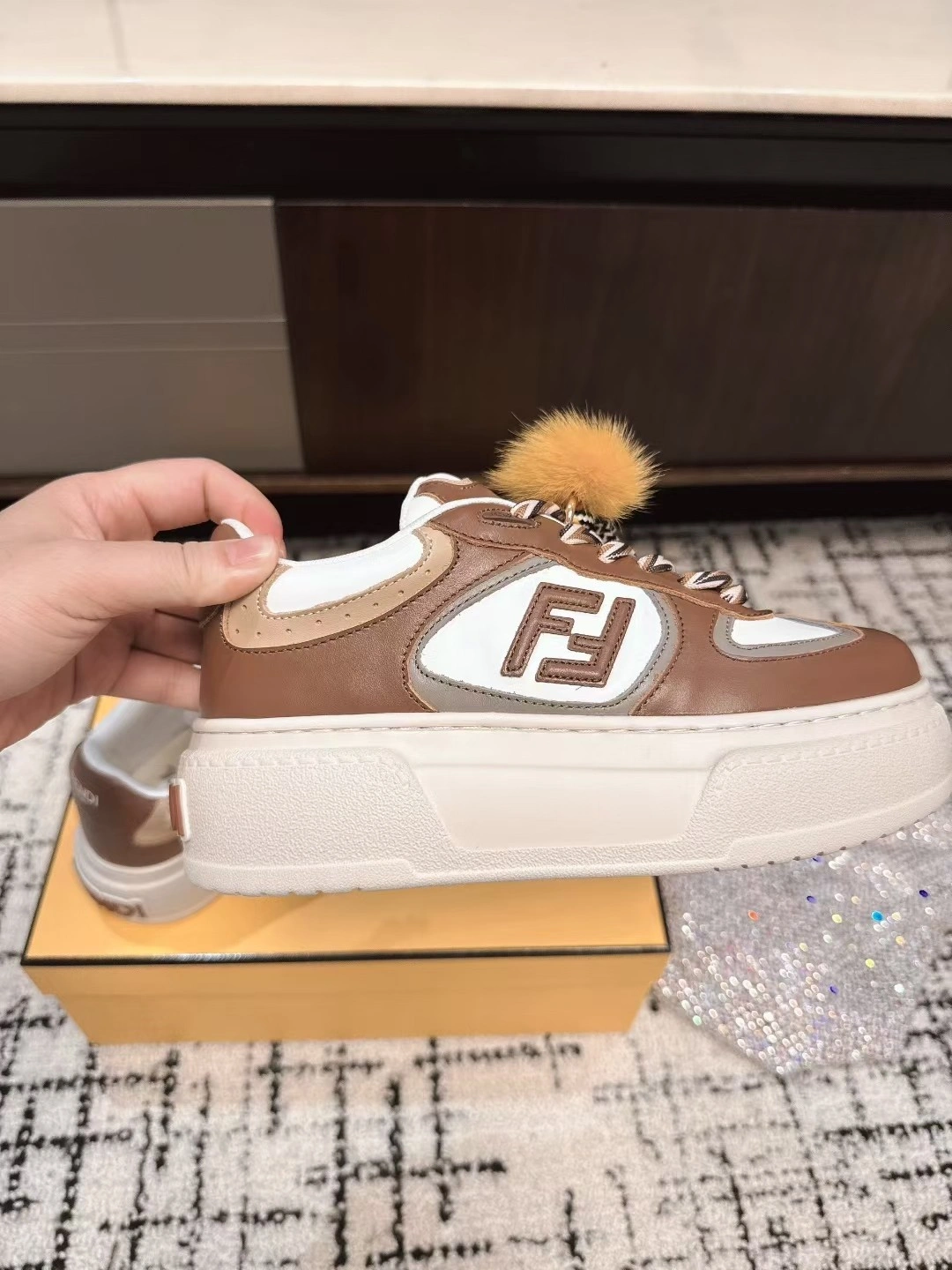 COCO-- F594i 8E8721AY9NF1TO6 match Thick soles：5CM cowhide item:E-X002I0809