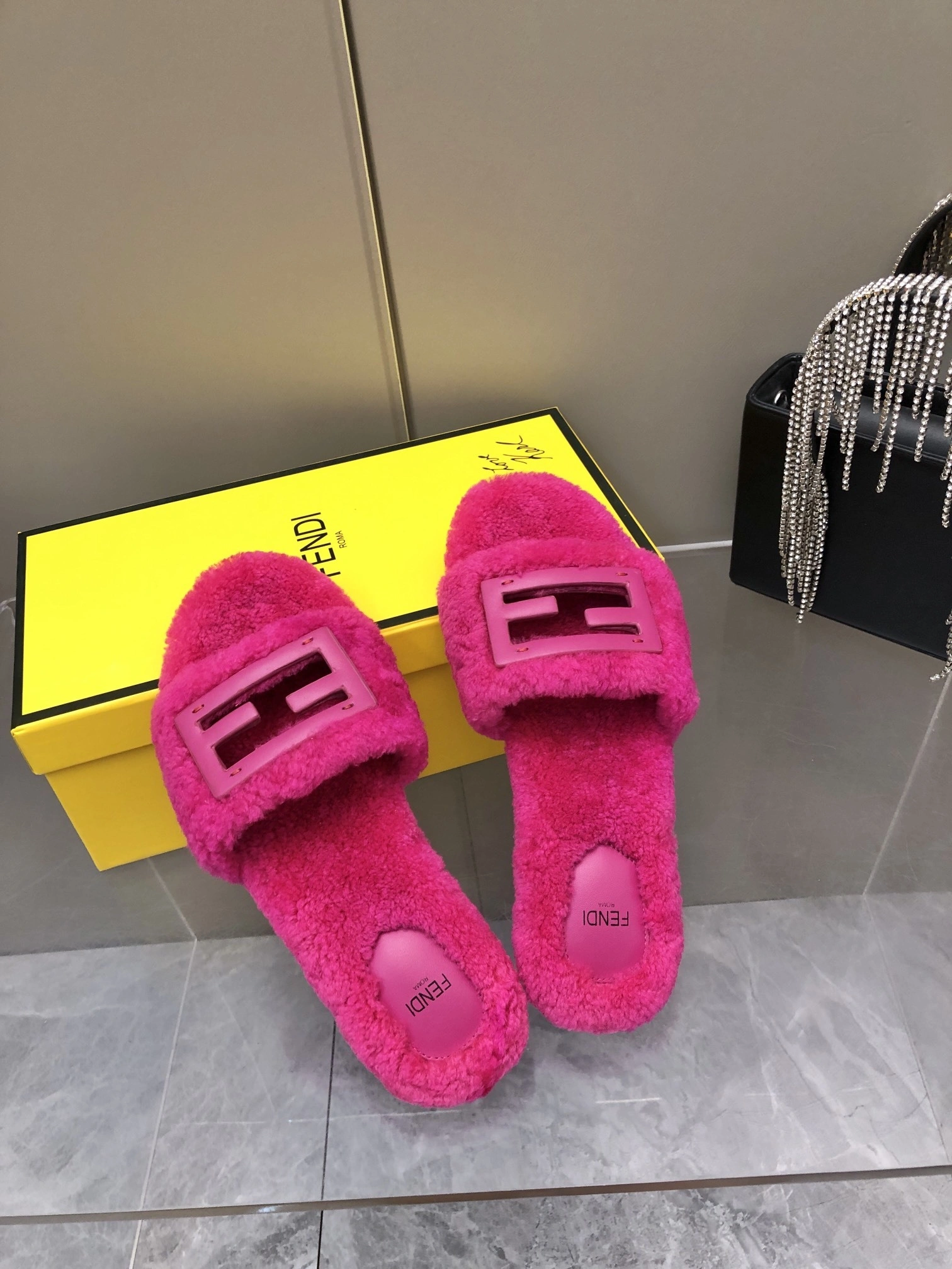 COCO-- F594i 8R8136AOMKF0XV2 wool item:E-X187A1007