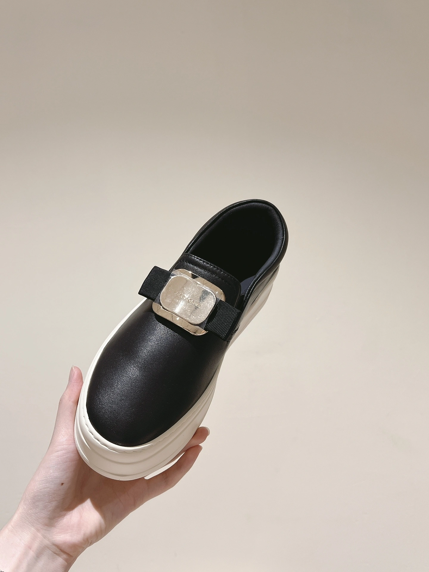 COCO-- F5rr1617o 030606 774815 cowhide item:E-X362I0323