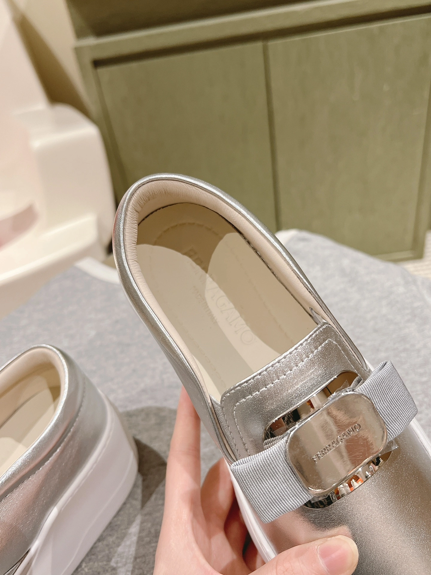 COCO-- F5rr1617o 030606 784551 cowhide item:E-X362I0325