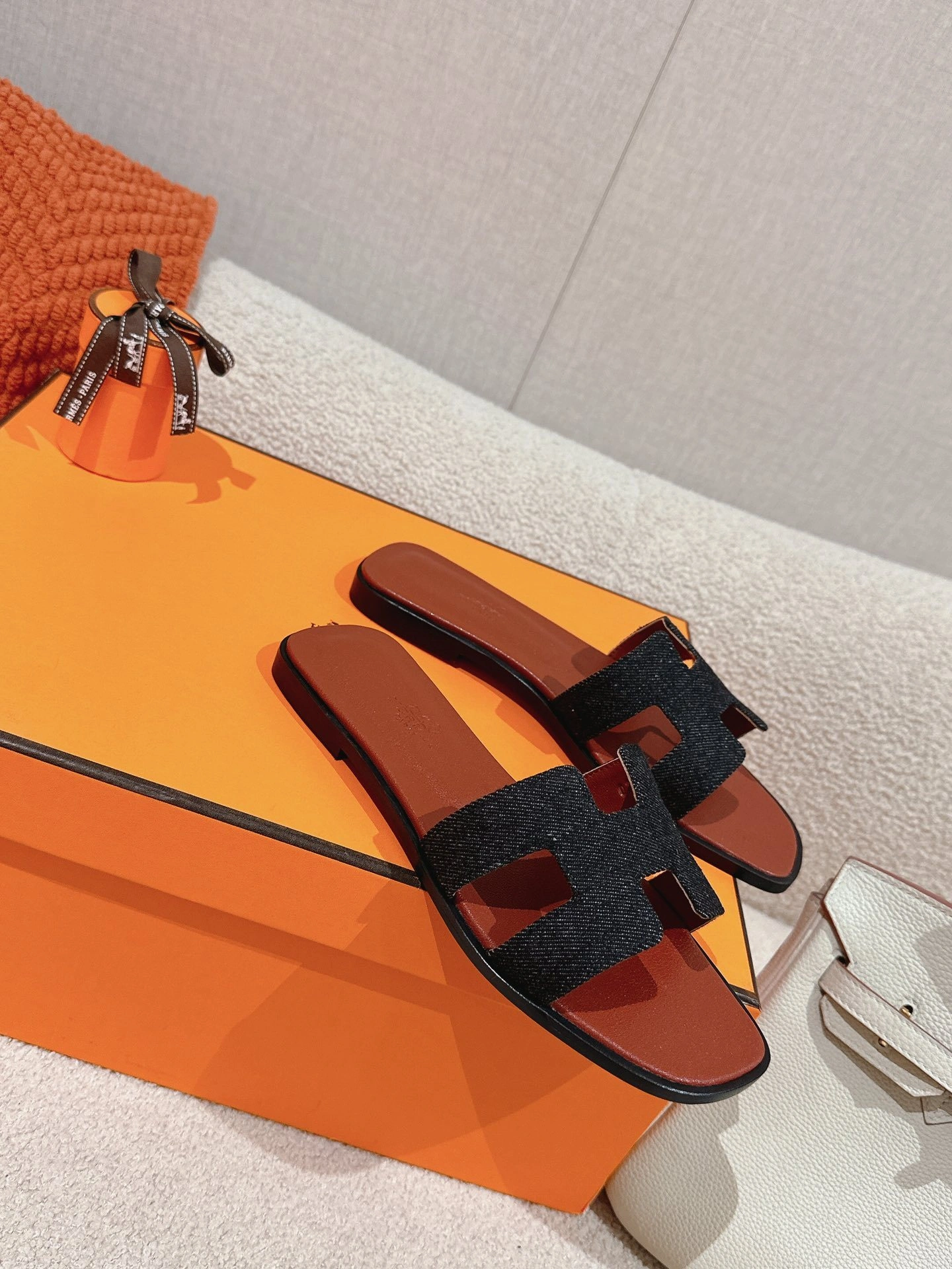 COCO-- H211242Z 48 Heel height：5CM Oasis Calfskin item:D-X032C0554