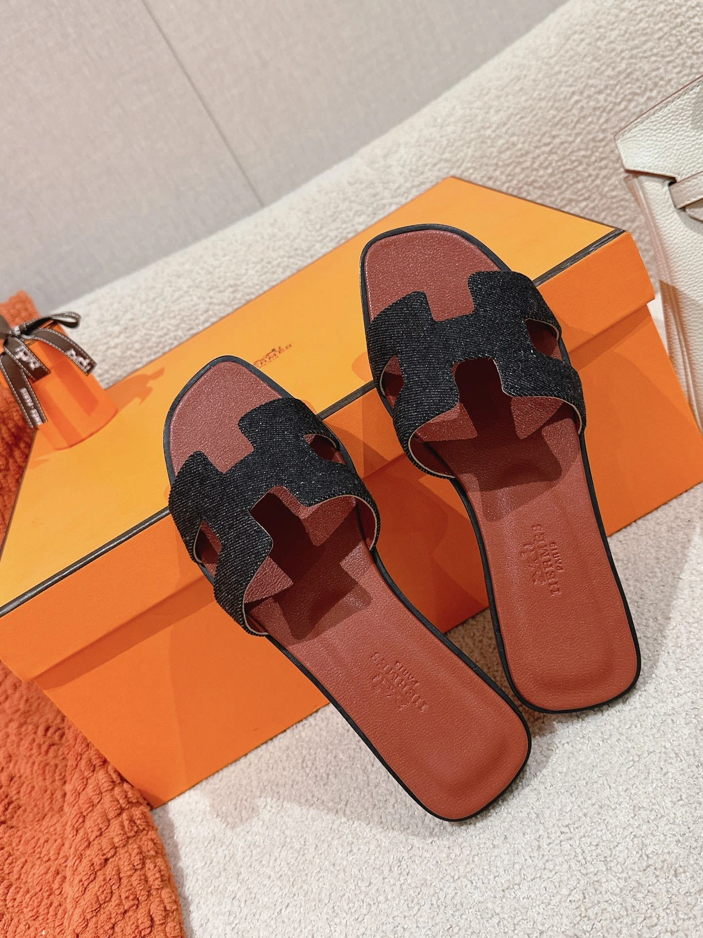 COCO-- H211242Z 48 Heel height：5CM Oasis Calfskin item:D-X032C0554
