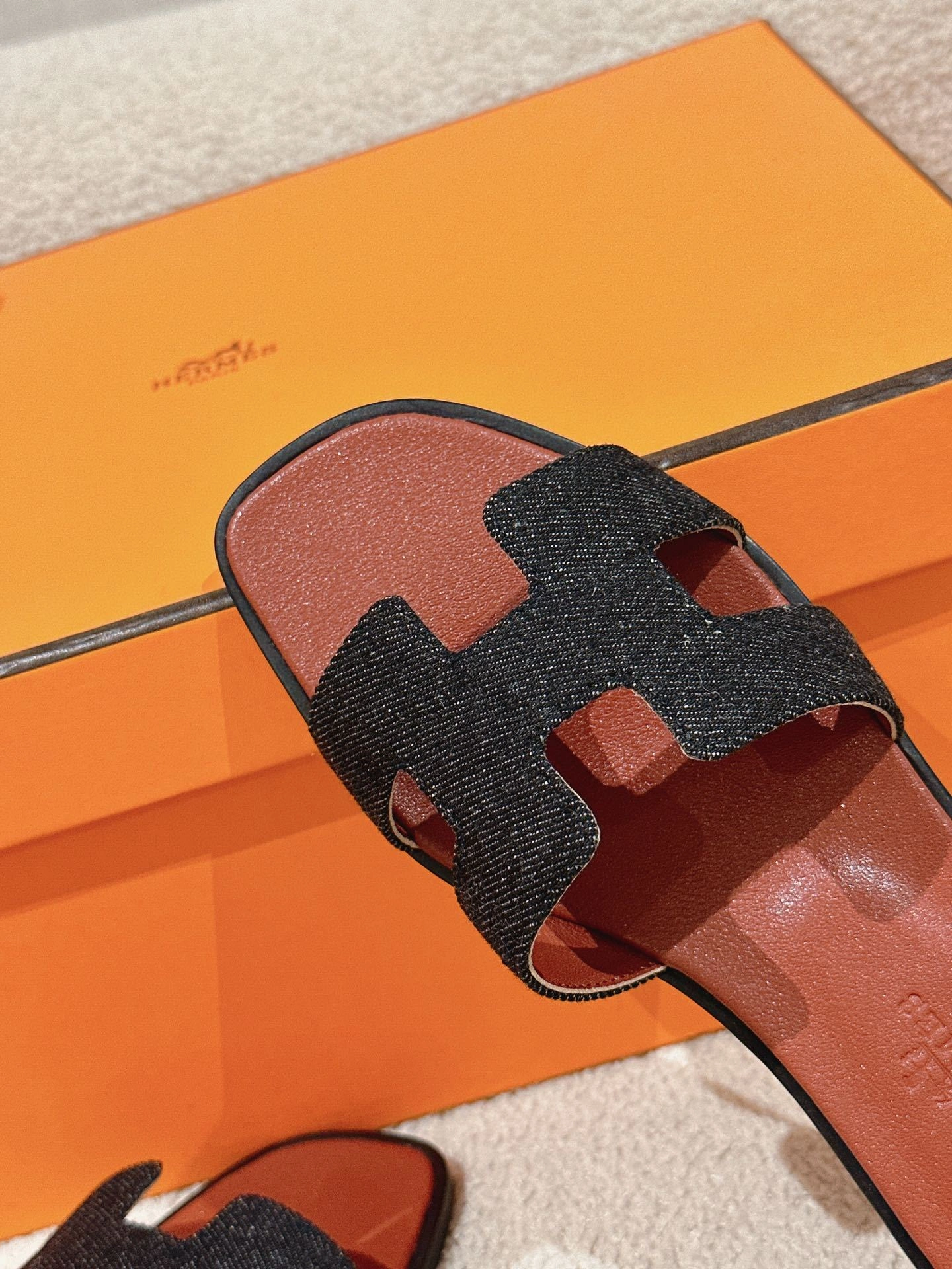 COCO-- H211242Z 48 Heel height：5CM Oasis Calfskin item:D-X032C0554