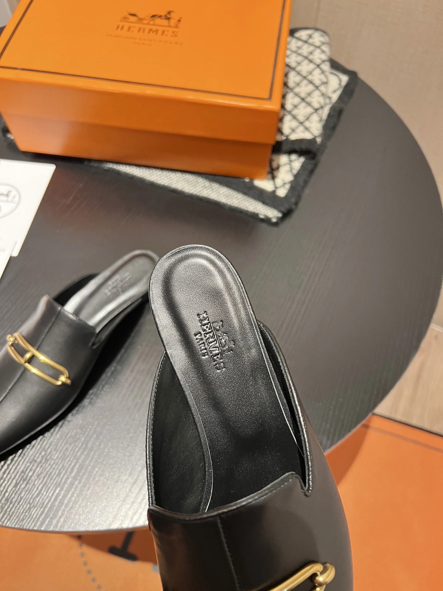 COCO-- H221156Z 02 Calfskin item:D-X158M2212