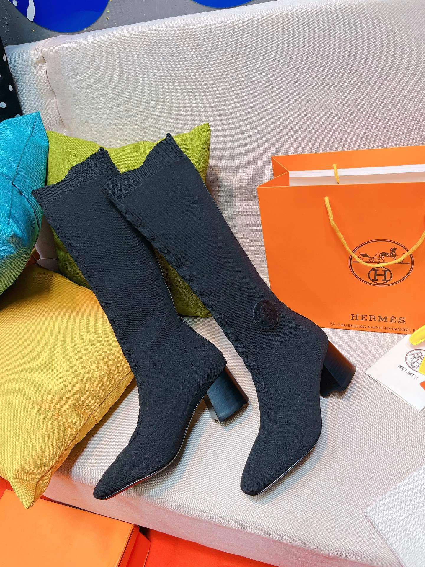 COCO-- H222097Z 02 item:C-X158K0387
