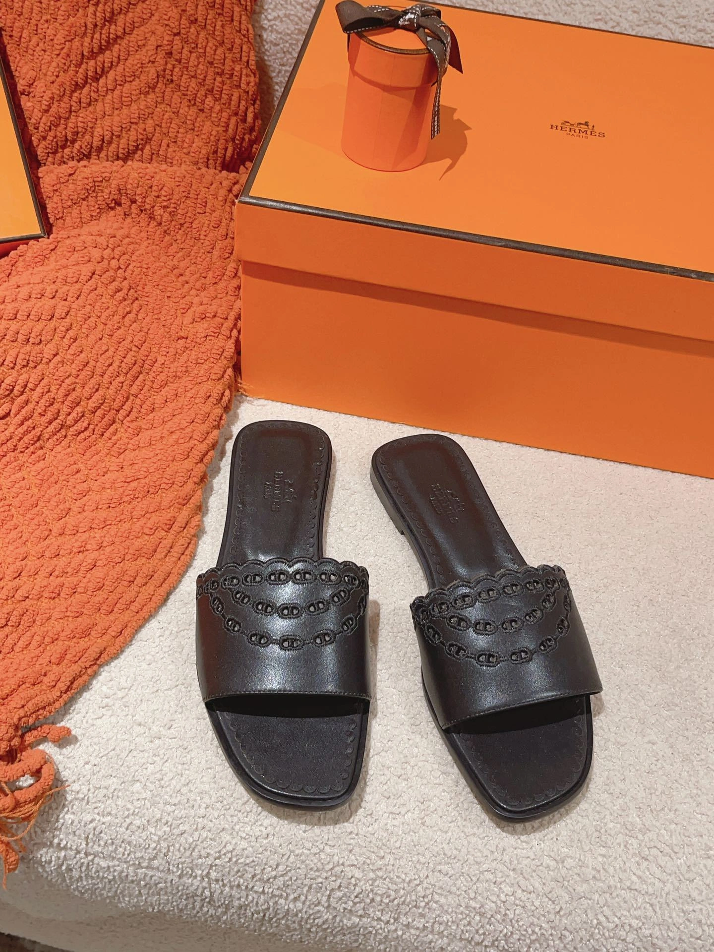 COCO-- H231133Z 02 Oran Calfskin item:D-X032C0544