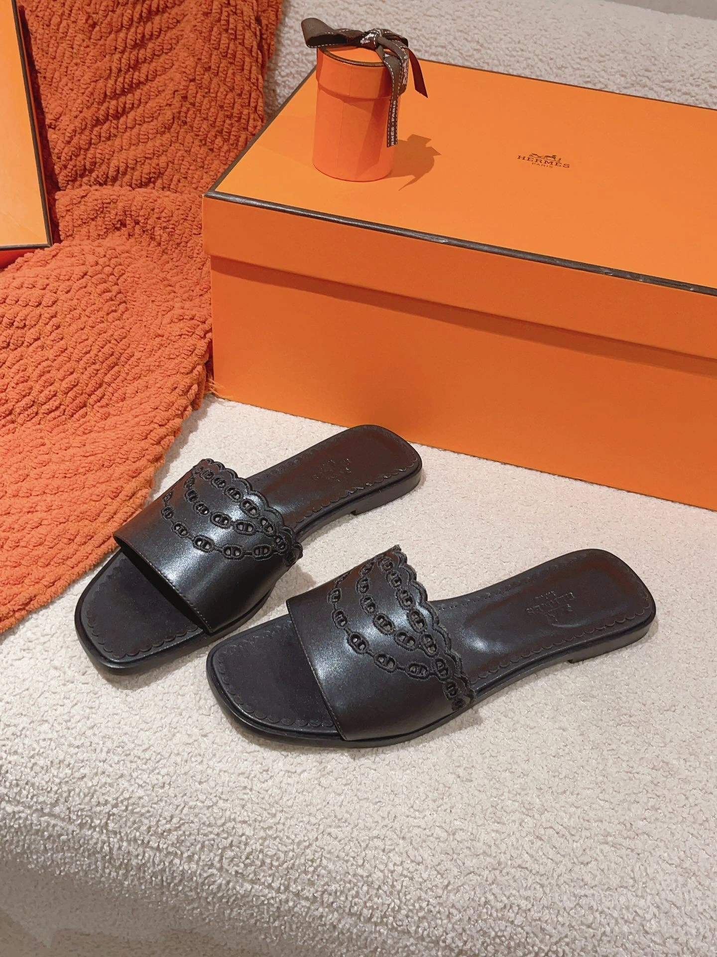 COCO-- H231133Z 02 Oran Calfskin item:D-X032C0544