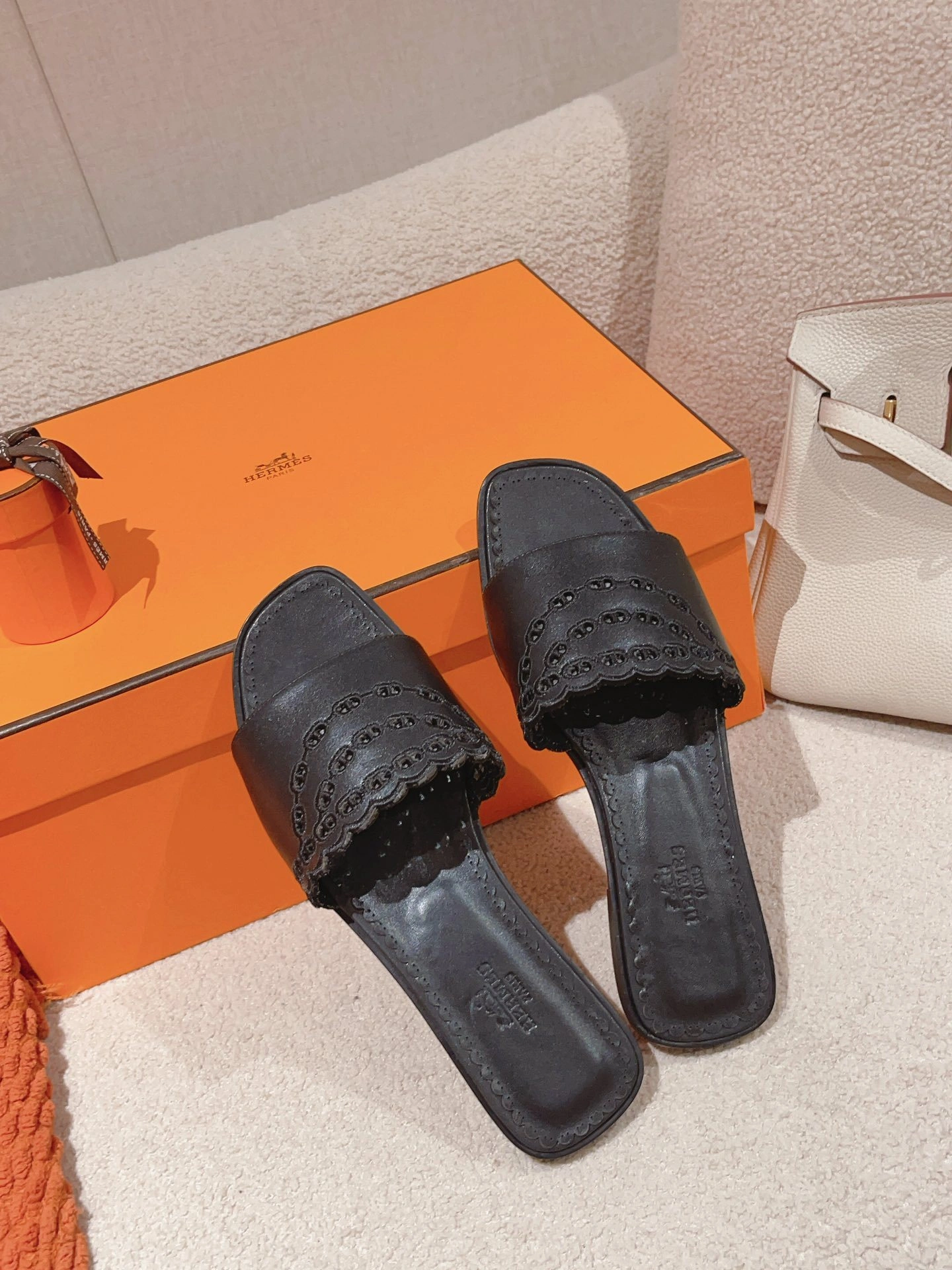 COCO-- H231133Z 02 Oran Calfskin item:D-X032C0544