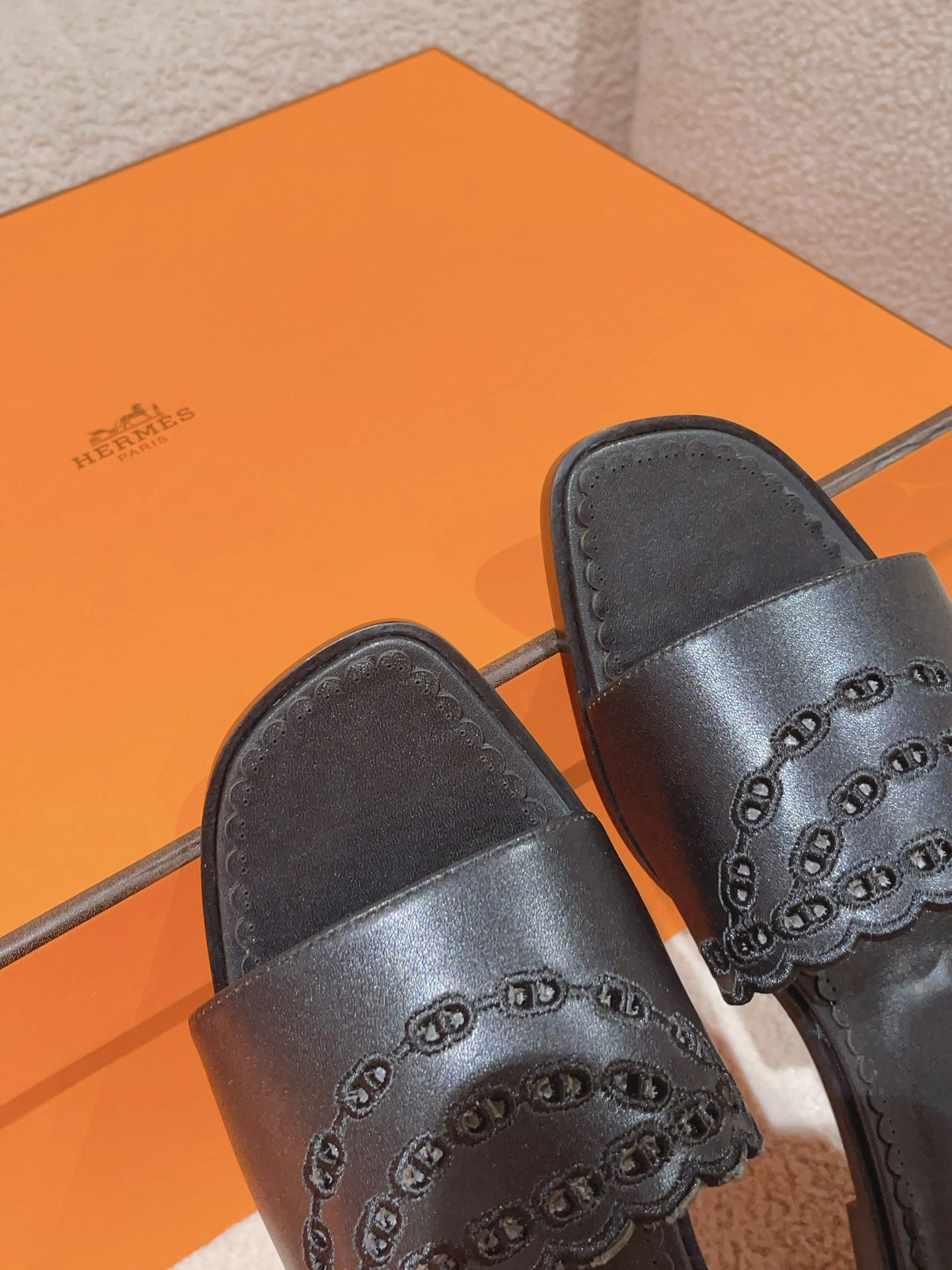 COCO-- H231133Z 02 Oran Calfskin item:D-X032C0544