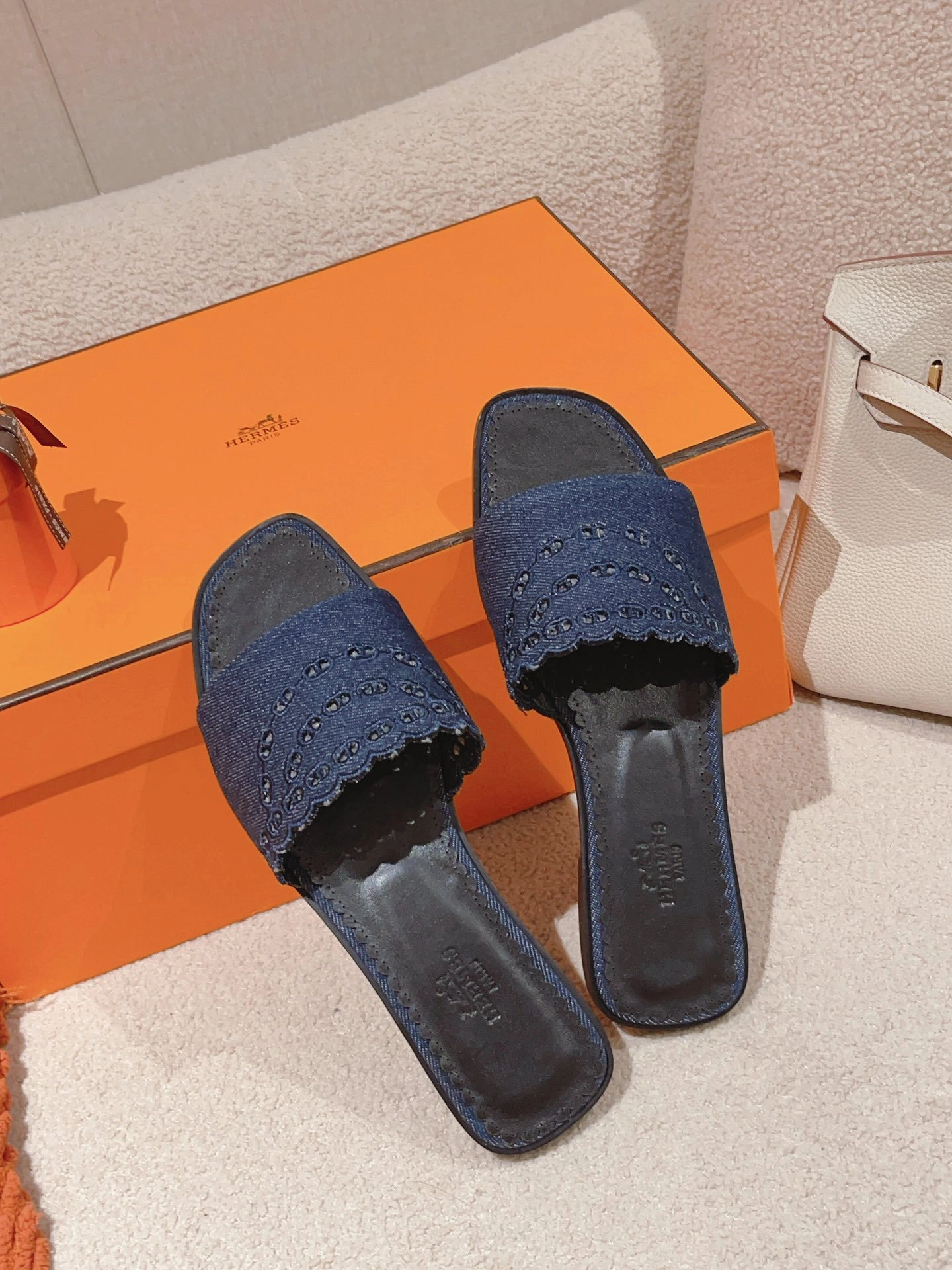 COCO-- H231134Z 48 Oran Calfskin item:D-X032C0545