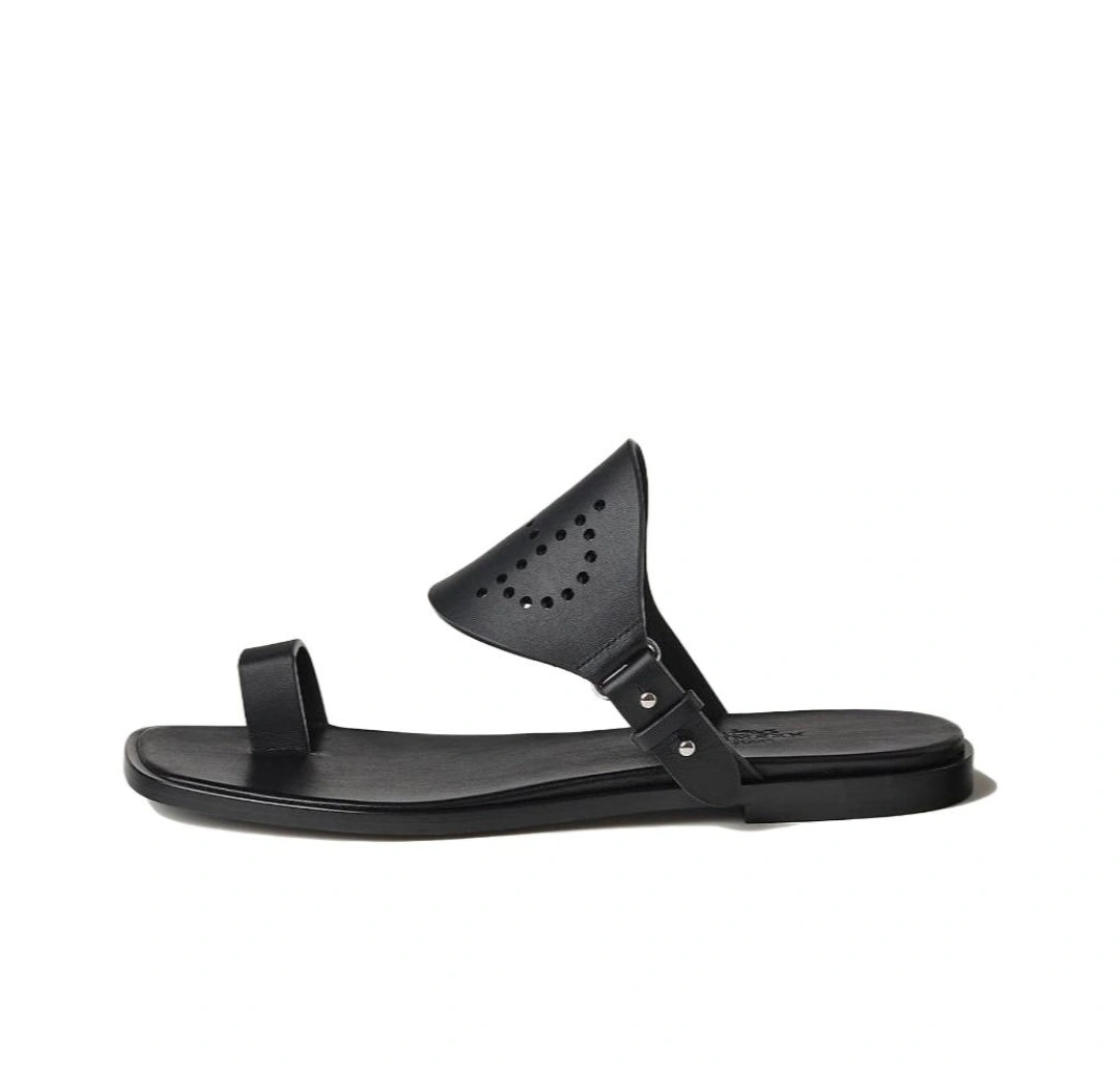 COCO-- H232052Z 02 item:D-X062M2813