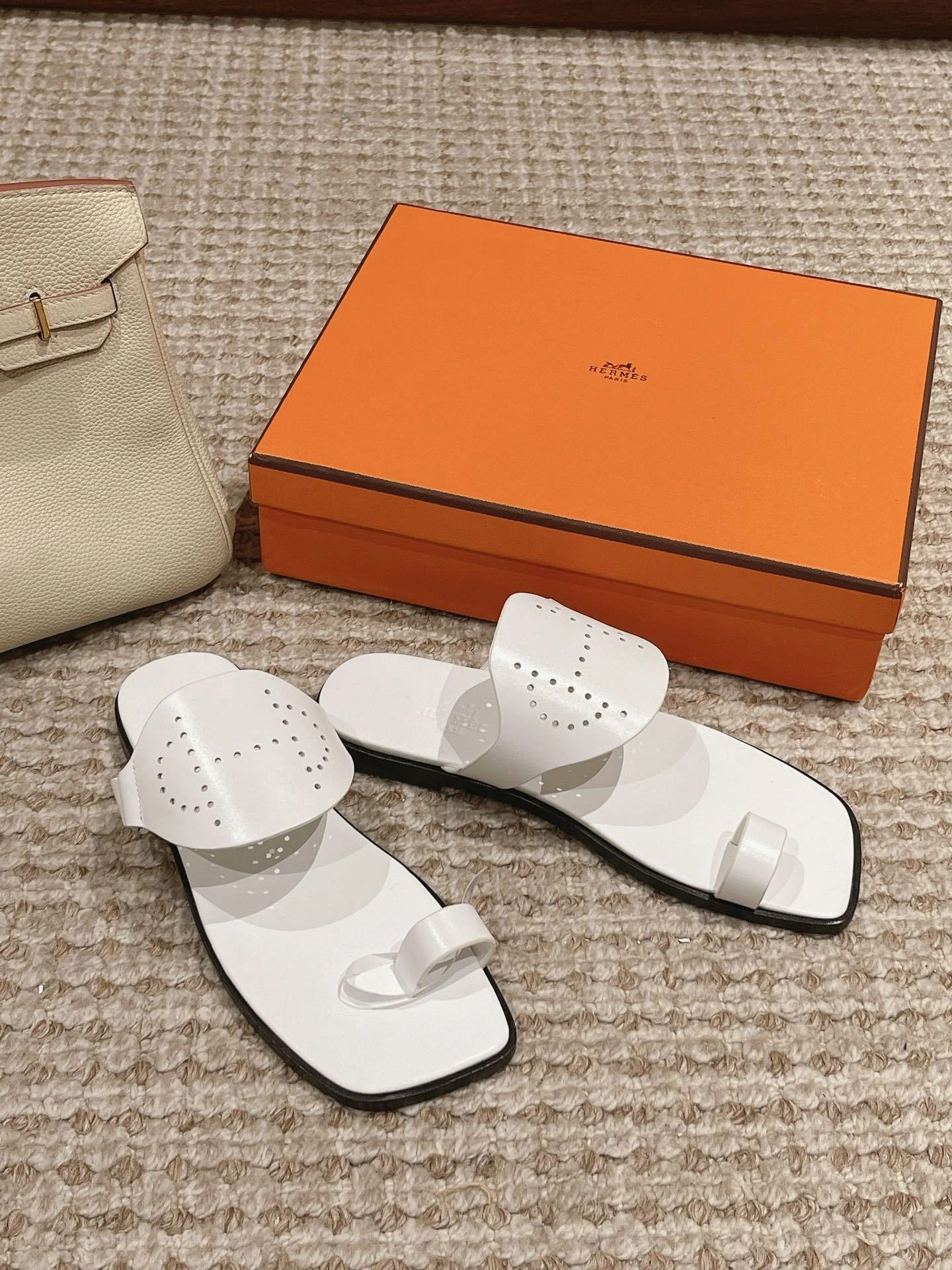 COCO-- H232052Z 90 item:D-X062M2812