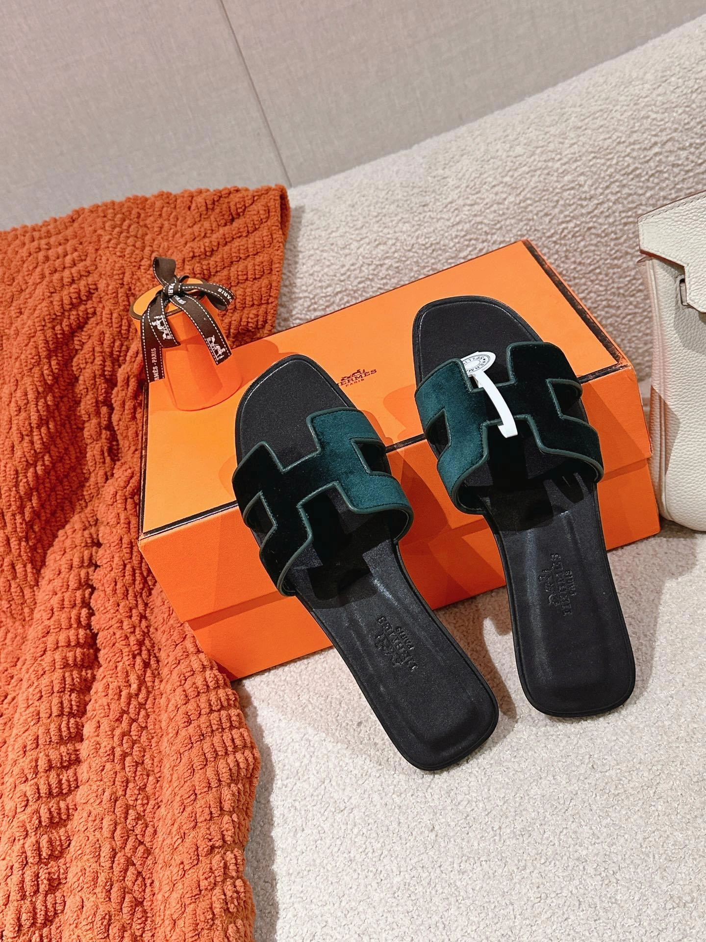 &COCO-- H232156Z VF Calfskin item:D-X062M2818