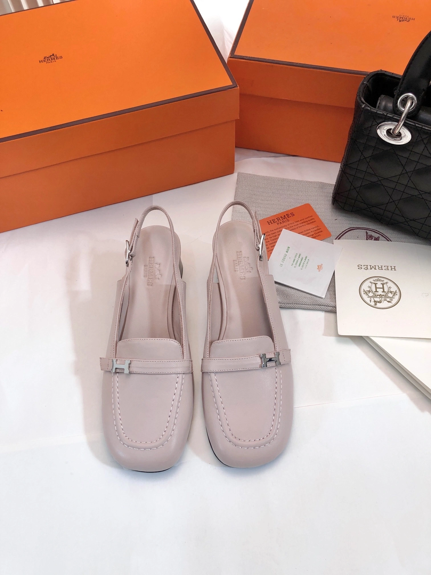 COCO-- H241046Z 27370 item:D-X02A1146