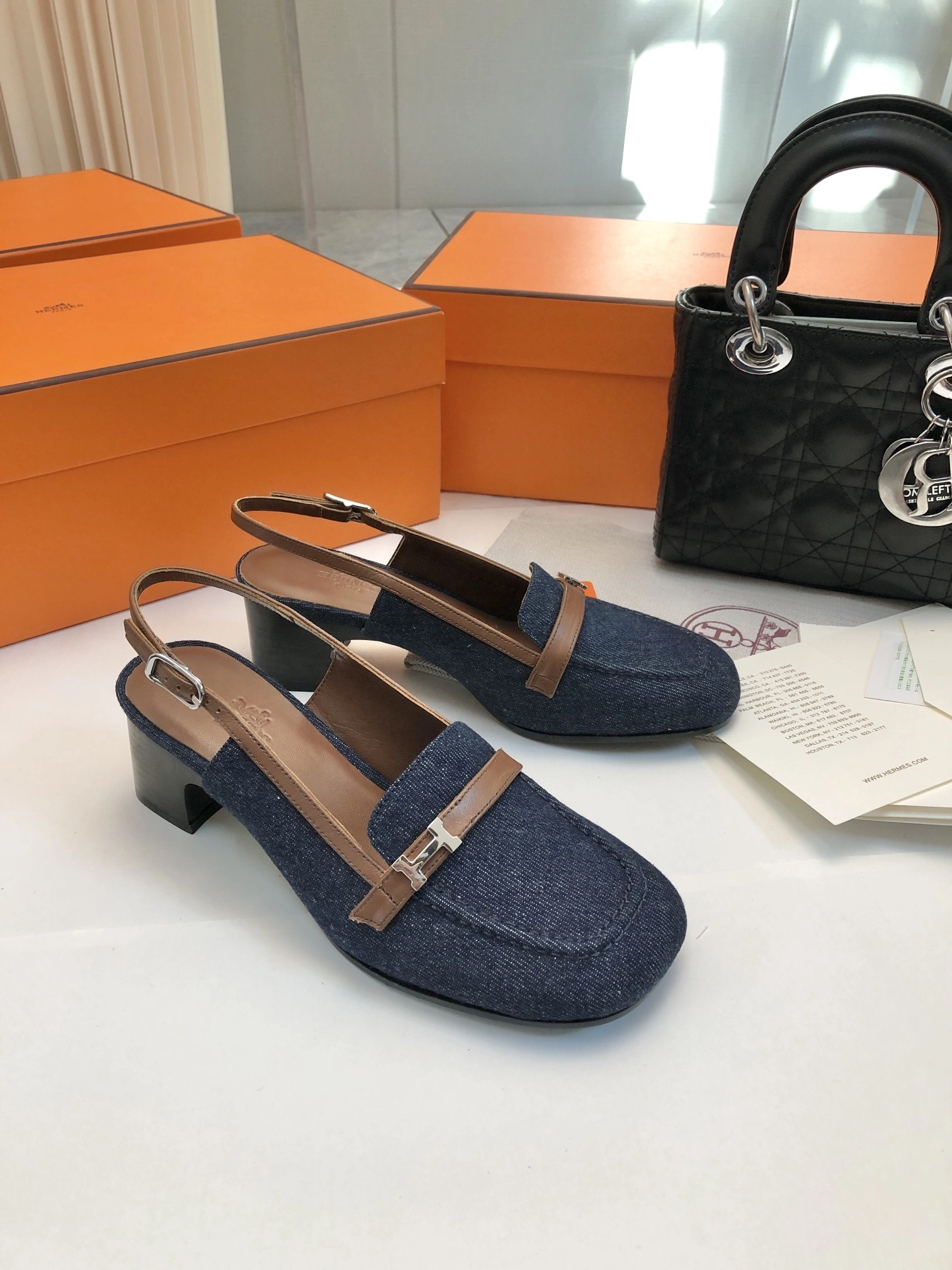 COCO-- H241047Z 49 item:D-X02A1039
