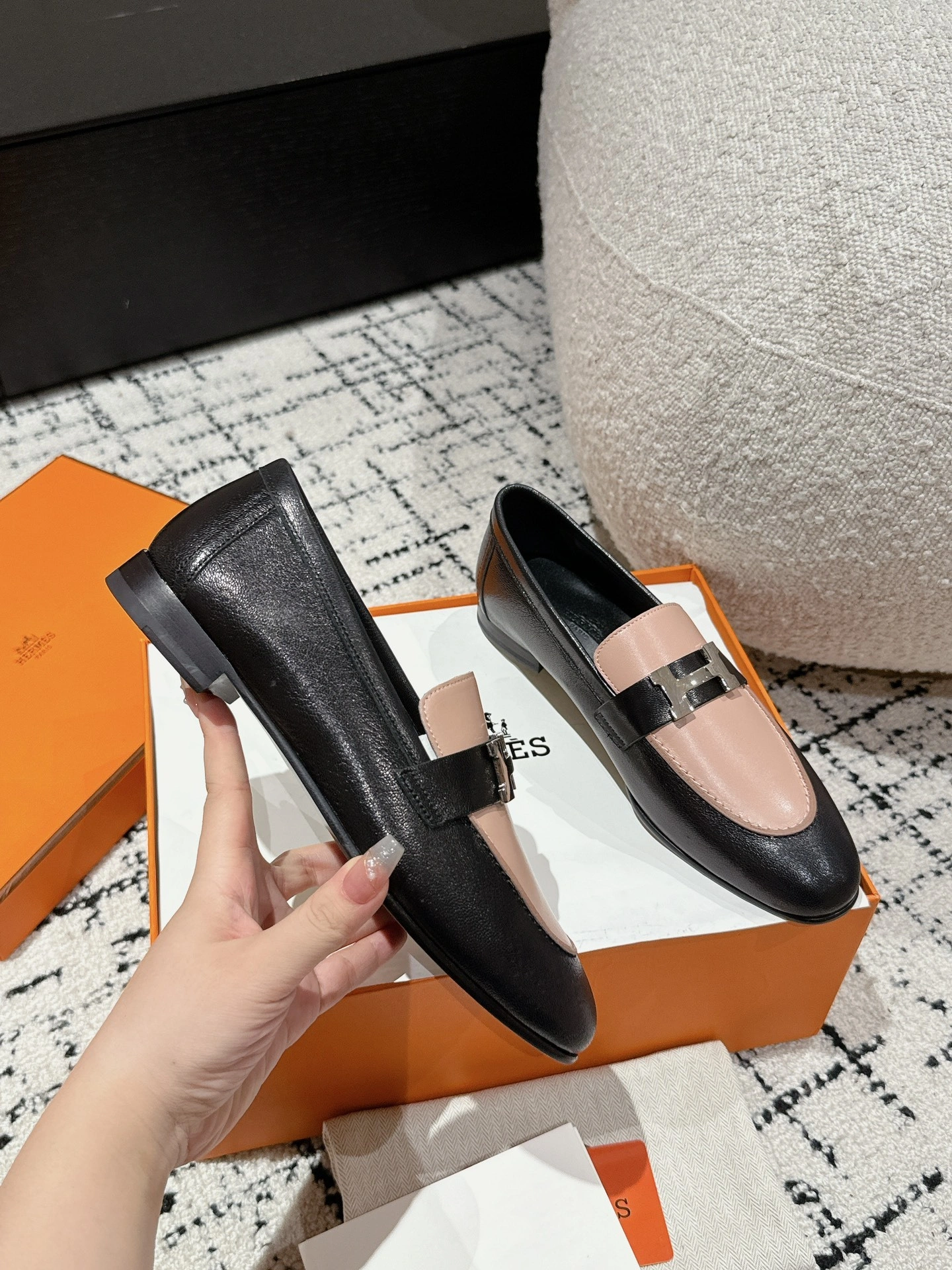 COCO-- H5r75s H172108Z 06 sheepskin item:E-X158C2111