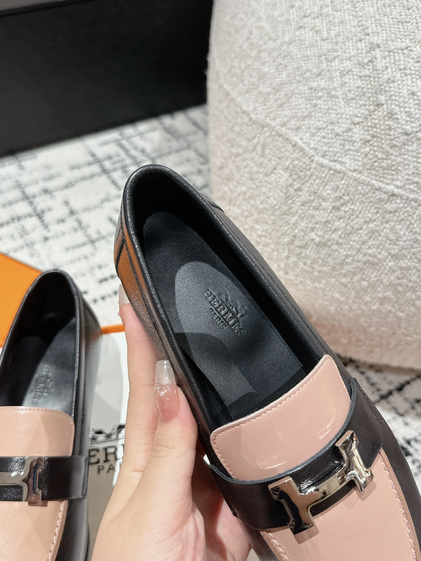 COCO-- H5r75s H172108Z 06 sheepskin item:E-X158C2111